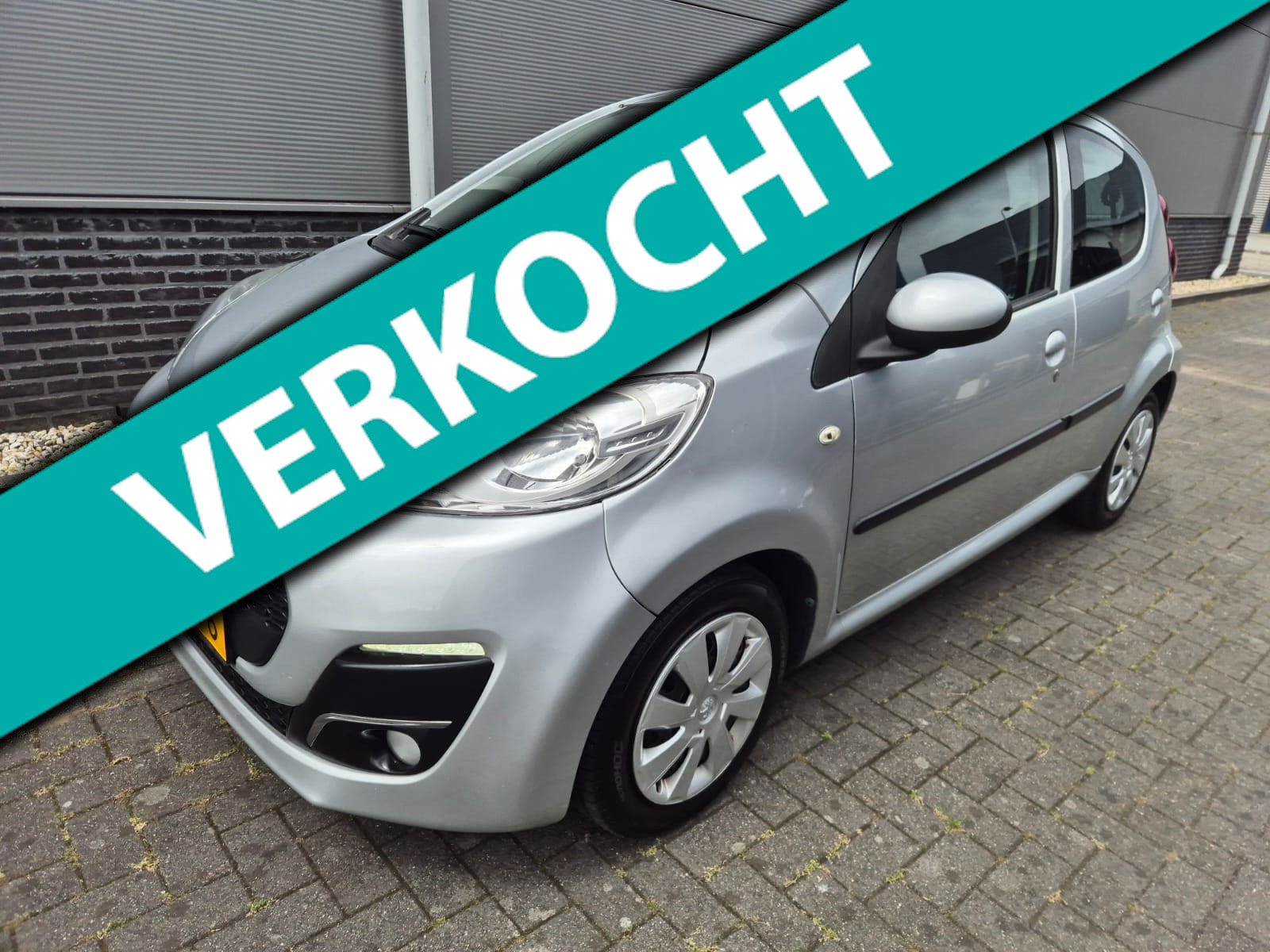 Peugeot 107 1.0 Active – apk 1-6-2027 – nap – automaat