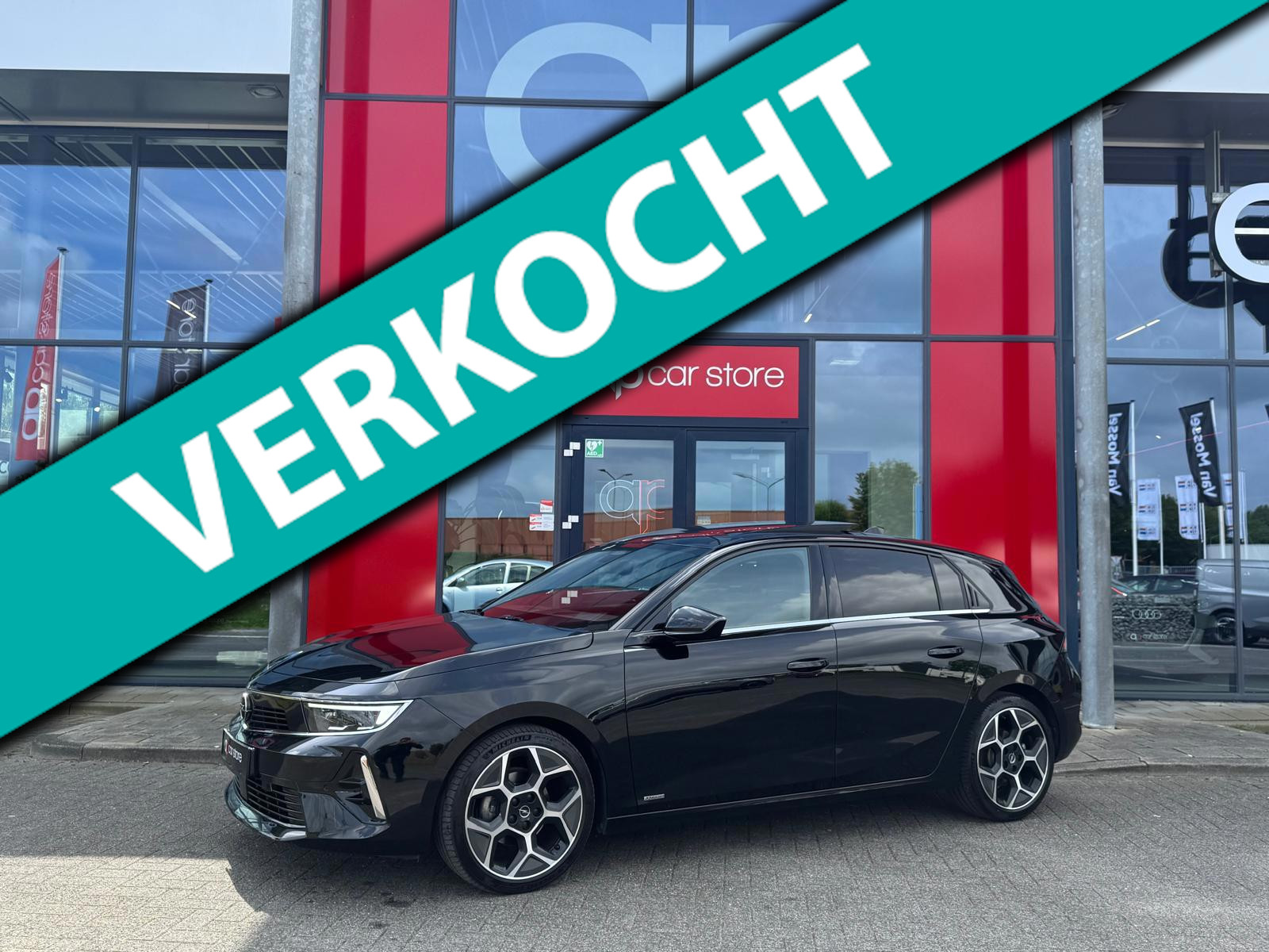 Opel Astra 1.2 Ultimate Vol | Panorama | Memory Seats | LED | Keyless | Head-UP | Adaptive Cruise Control | Camera voor | Carplay|