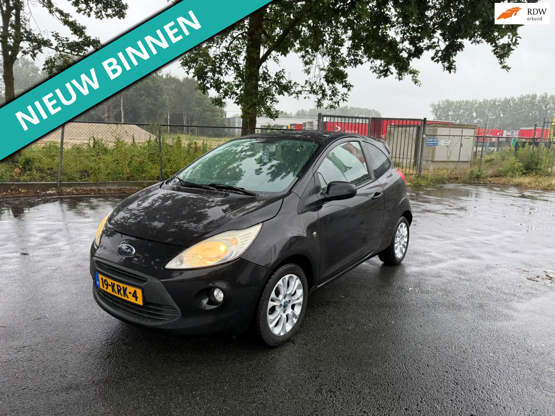 Ford Ka 1.2 Titanium LEUKE AUTO RIJDT EN SCHAKELT GOED