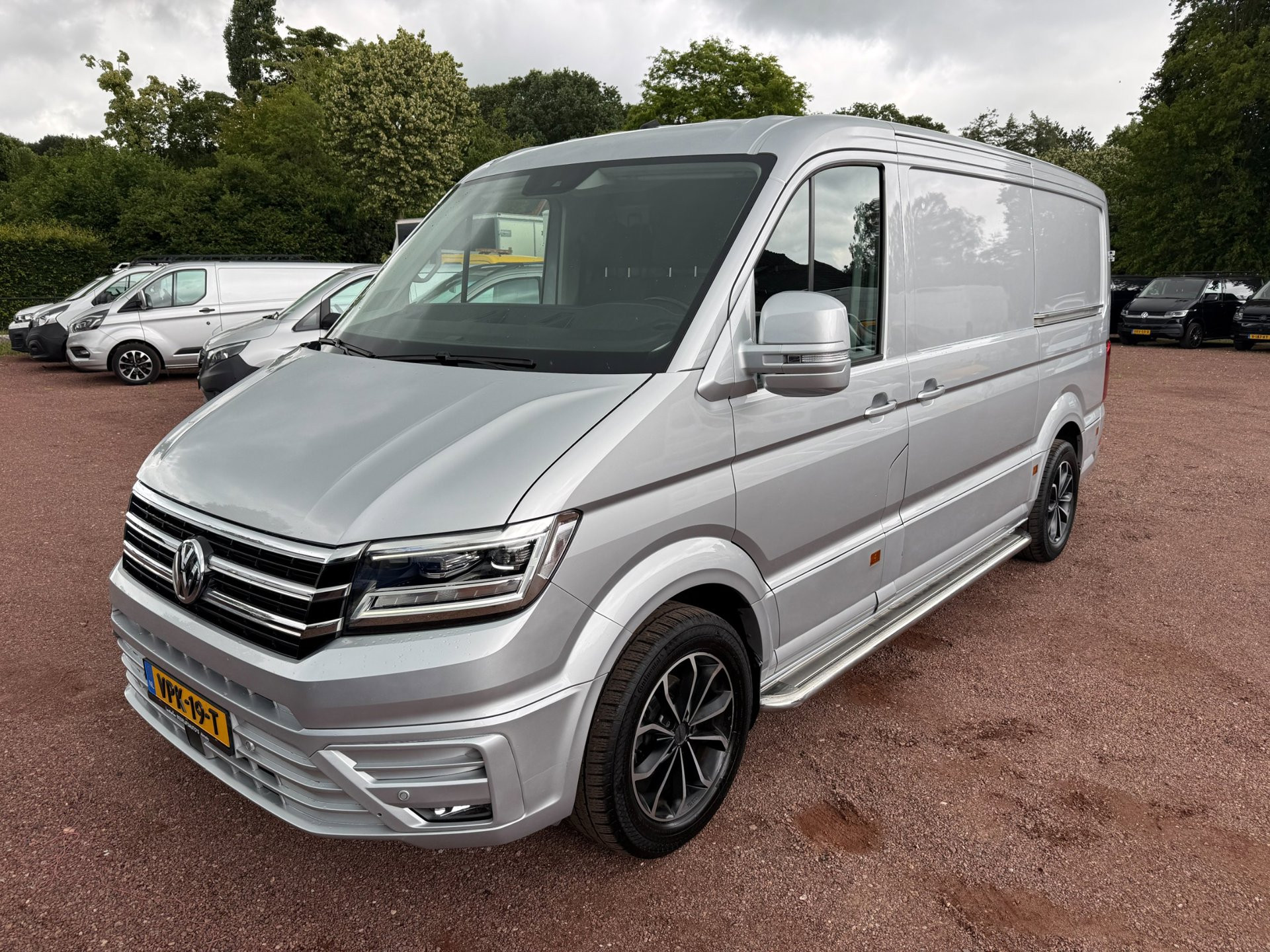 Volkswagen Crafter 35 2.0 TDI 140PK / 2x Schuifdeur / Automaat L3H2 (oude L2H1)