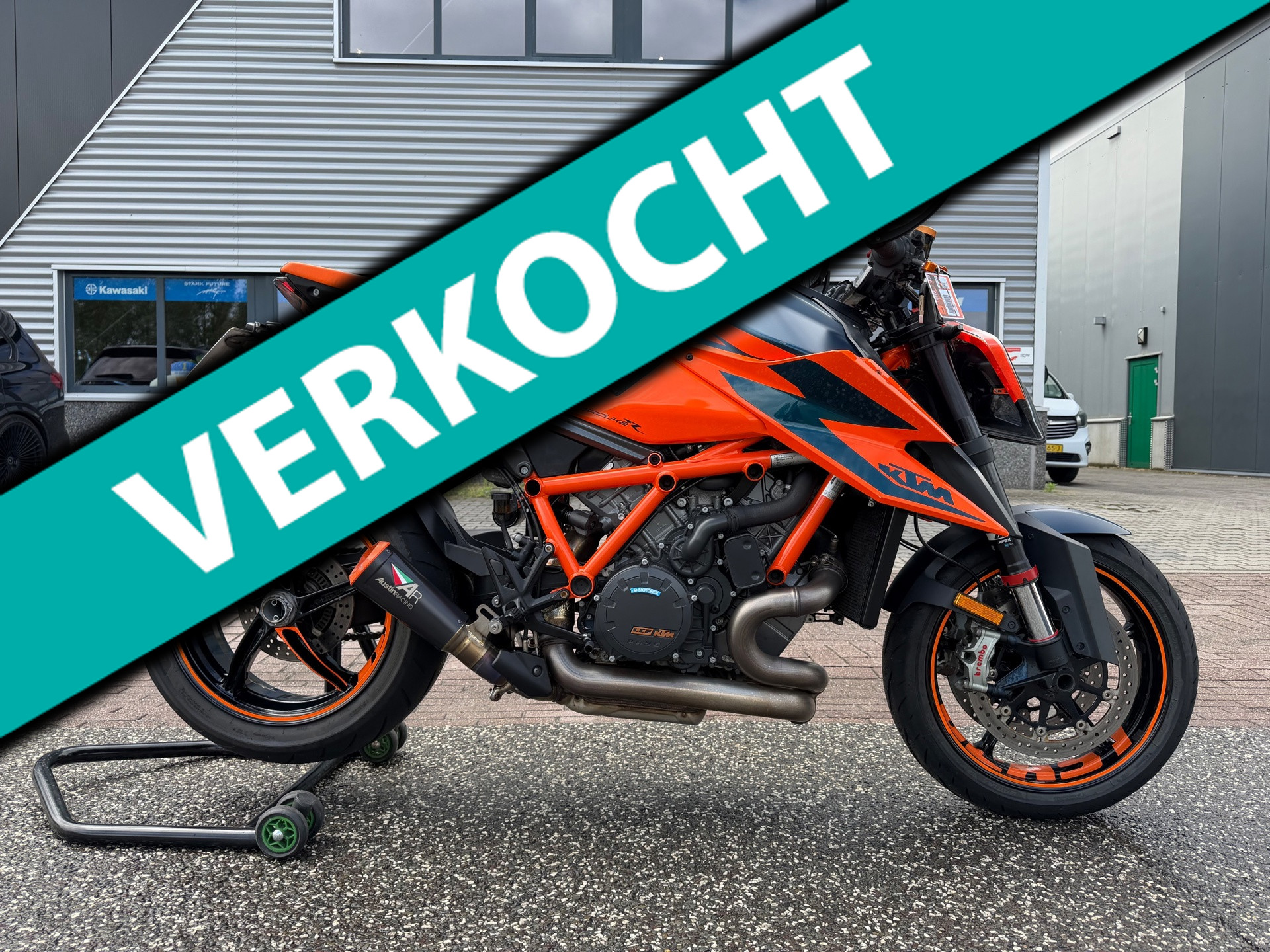 KTM 1290 SuperDuke R ABS Tack&Track pack