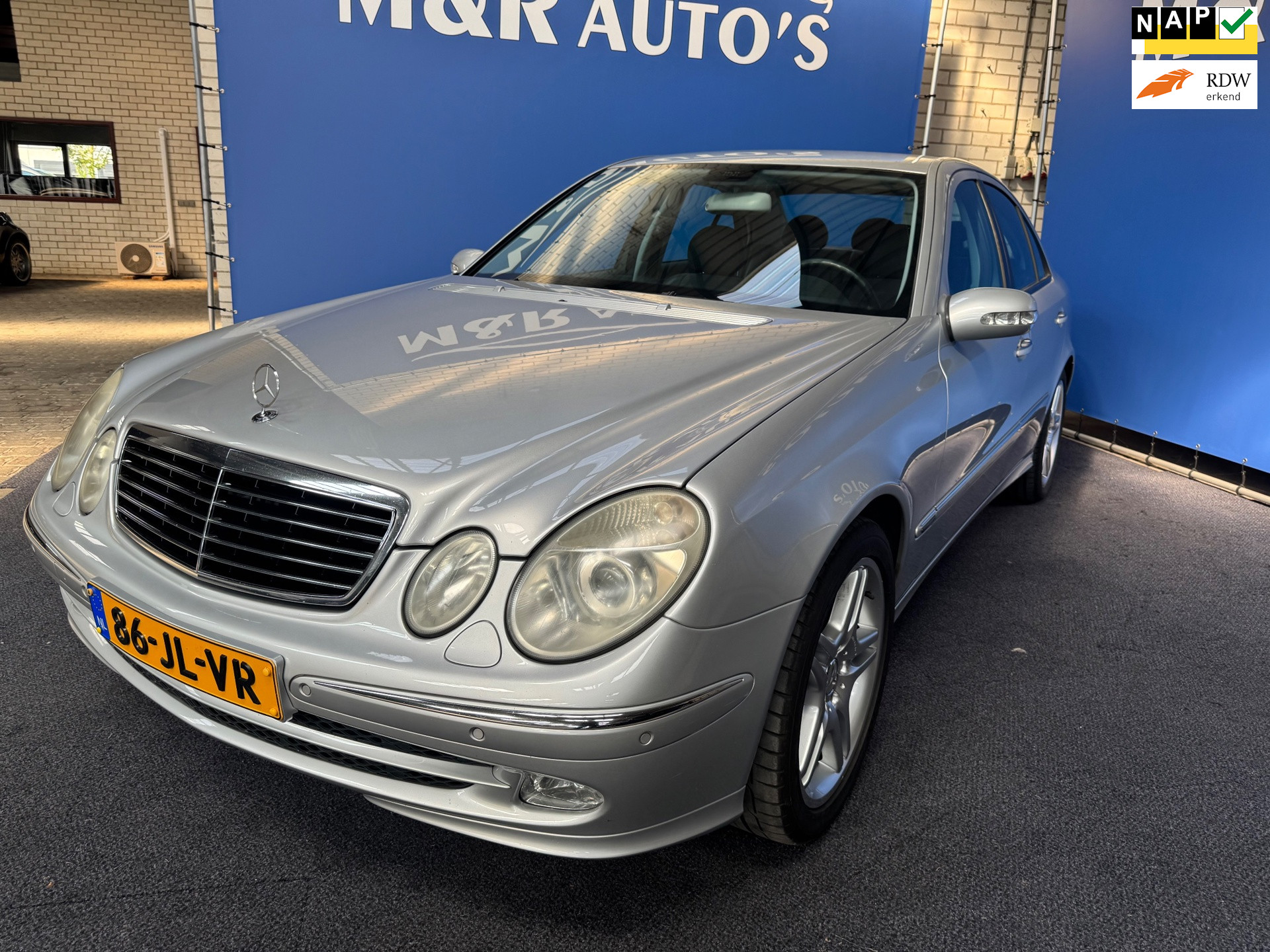 Mercedes-Benz E-Klasse 240 Avantgarde Automaat