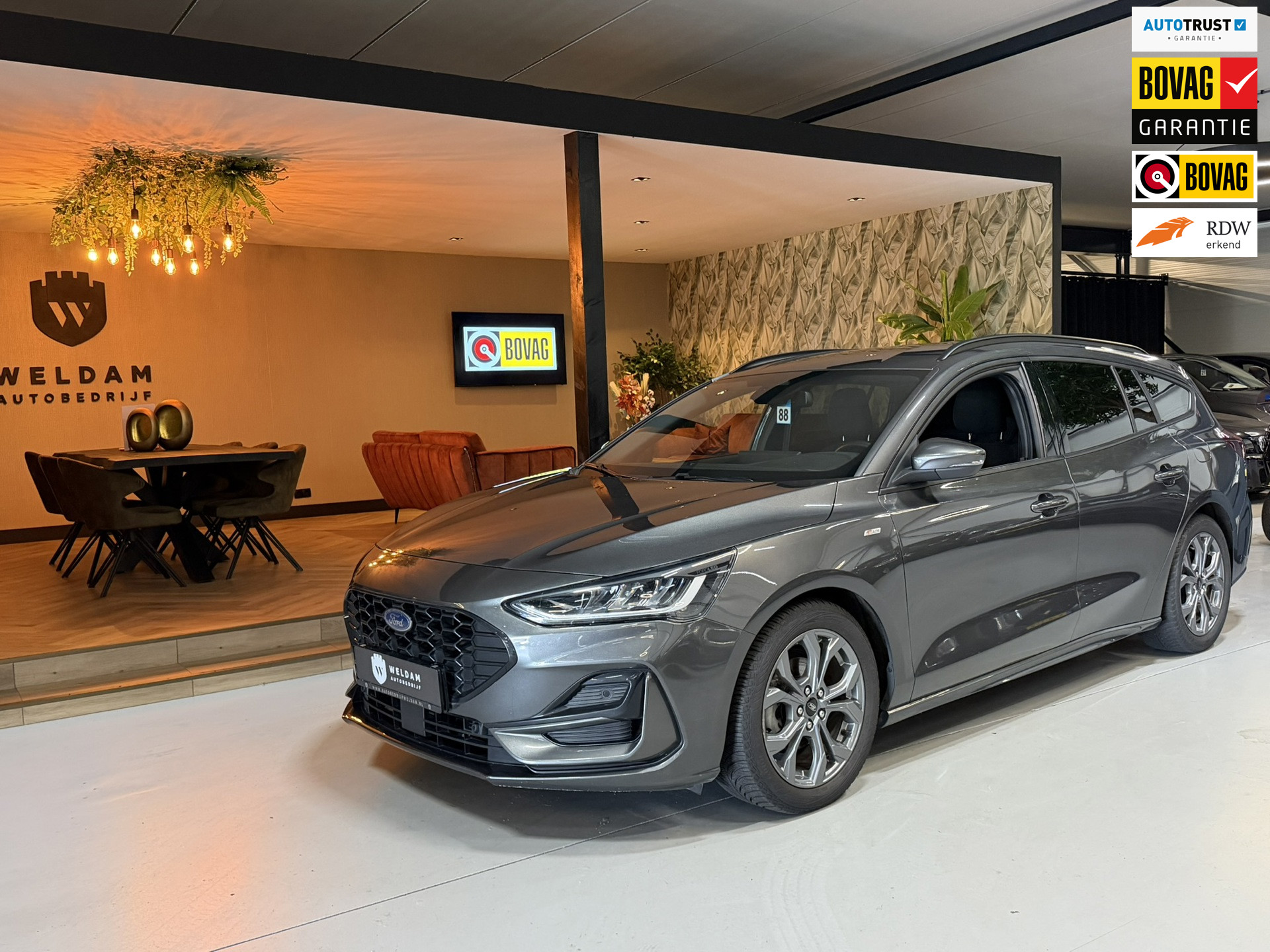 Ford FOCUS Wagon 1.0 EcoBoost Mild-Hybrid ST-Line | Automaat | StuurVW | StoelVW | CarPlay | Navi | LED | PDC | Rijklaar