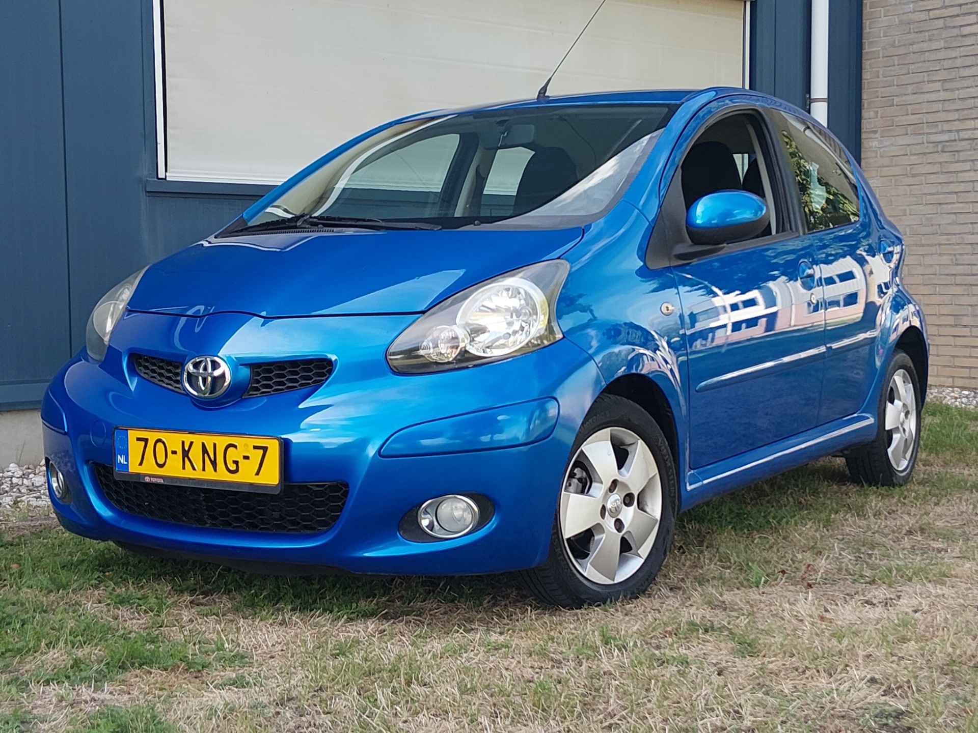 Toyota Aygo 1.0-12V Dynamic Blue 2010 NW APK