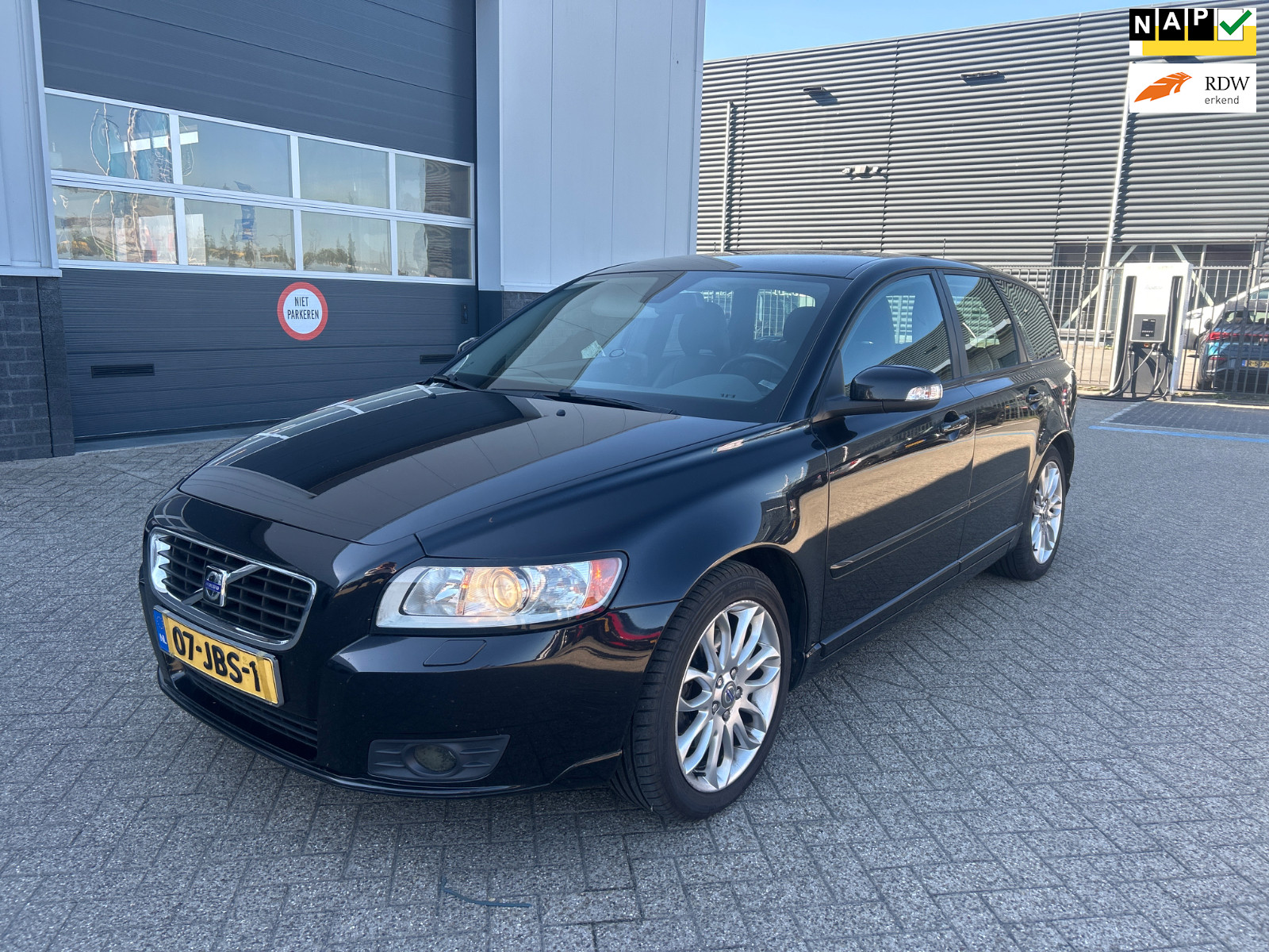 Volvo V50 2.0D Edition II AIRCO/LEER/PDC/CRUISE/RIJDT SUPER!