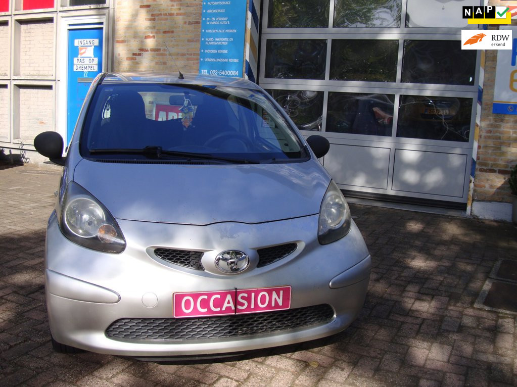 Toyota Aygo 1.0-12V