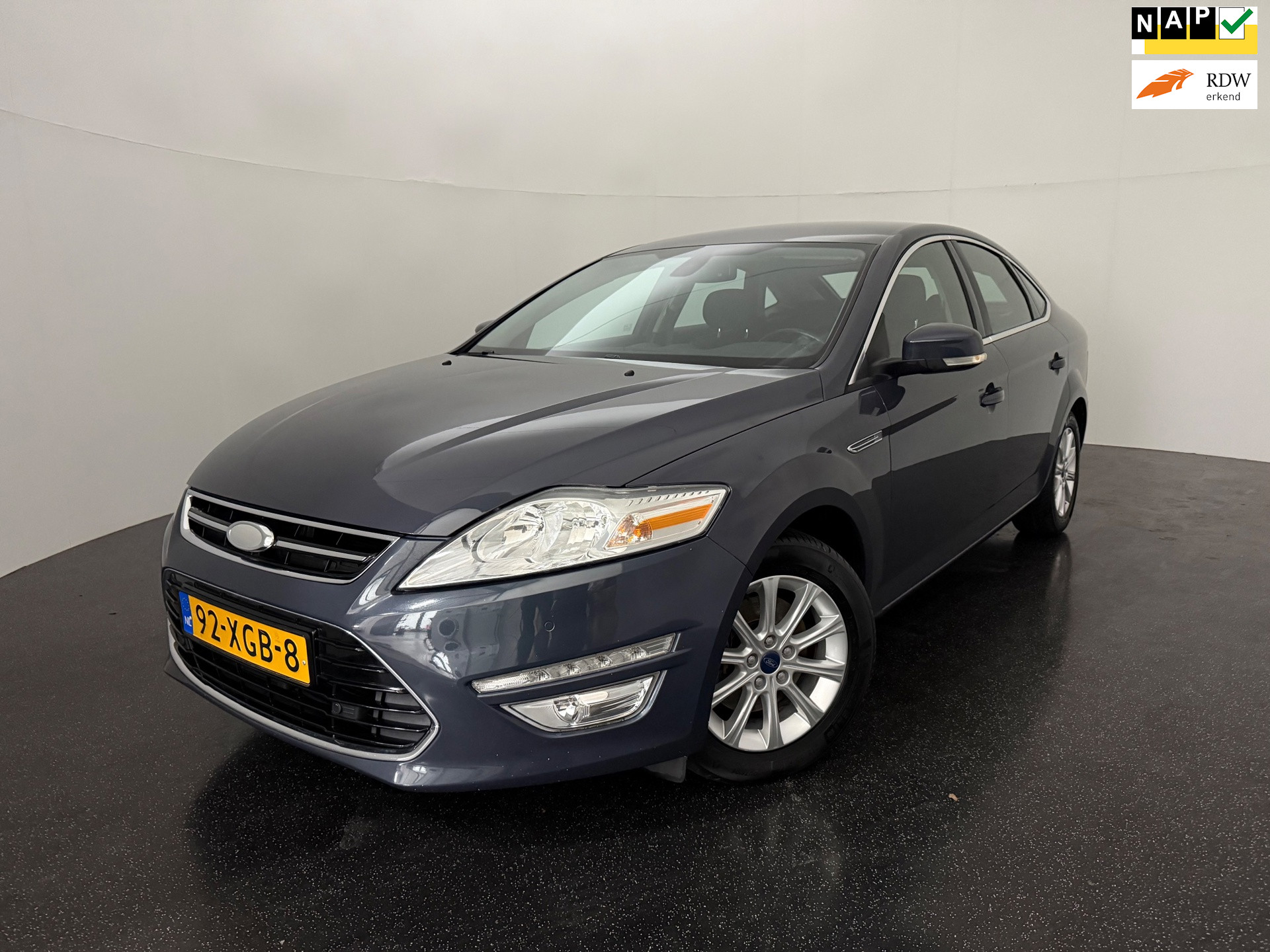 Ford Mondeo 1.6 TDCi ECOnetic Titanium / Dealeronderhouden / eerste eigenaar