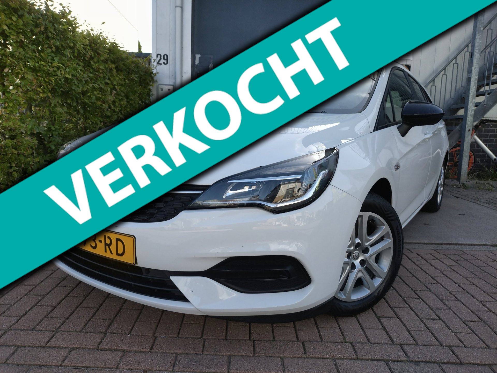 Opel Astra Sports Tourer 1.2 Edition rijklaar