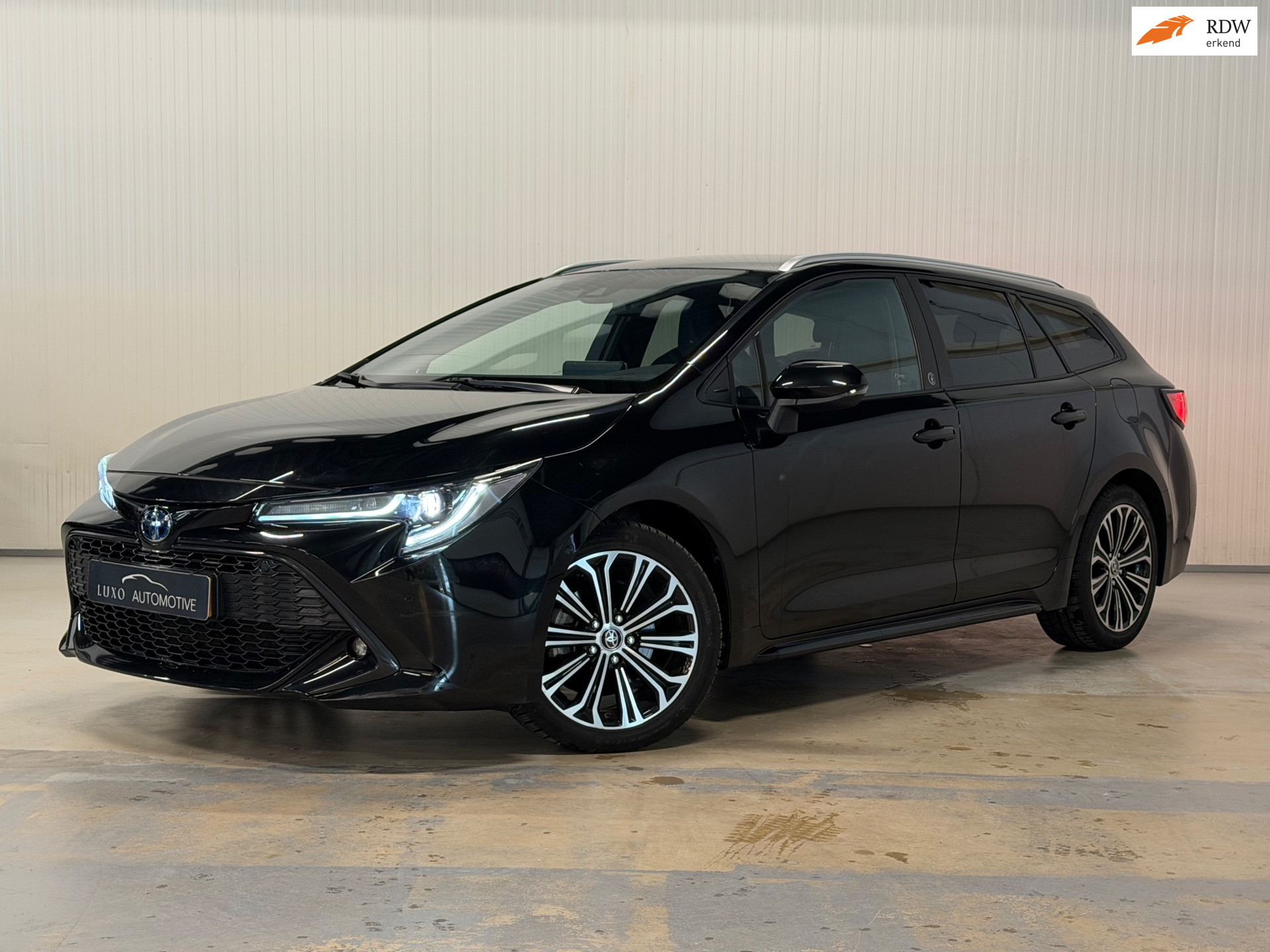 Toyota Corolla Touring Sports 2.0 Hybrid Dynamic | CAMERA | LED | BLACK OPTIC | MILD HYBRIDE