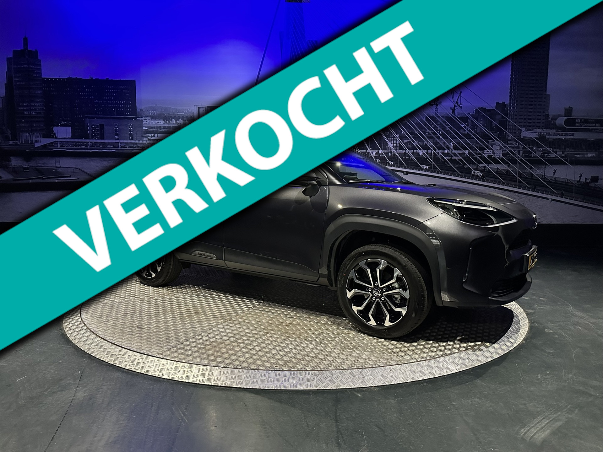 Toyota Yaris Cross 1.5 Hybrid 130 Dynamic *Acc*Winterpakket*Camera*17inch*CrossAlert*