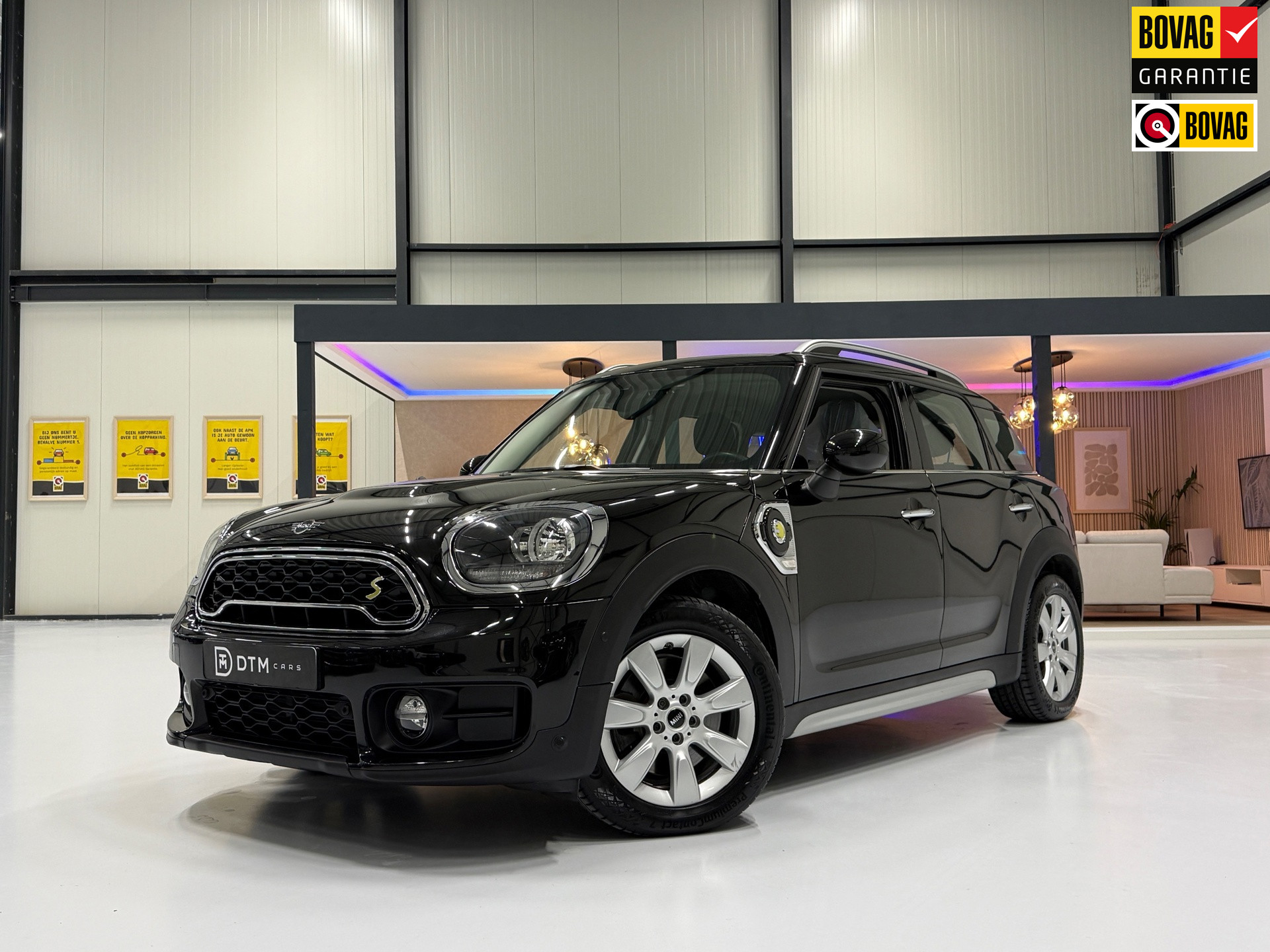 MINI Countryman Cooper S E ALL4 AUT SOH 94,8 | 224pk | PHEV | Midnight Black Metallic | Navi | Park Assist