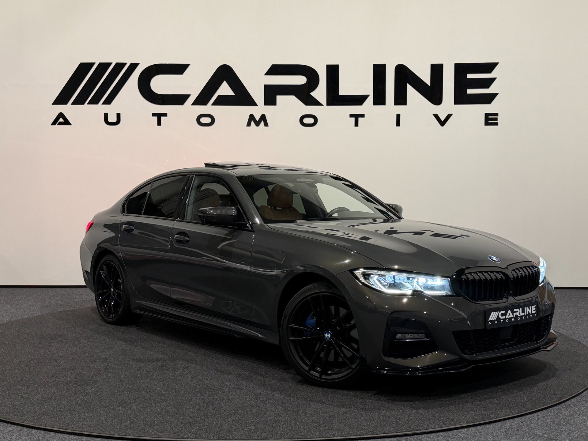 BMW 3-serie 330e eDrive Edition M-SPORT SCHUIFDAK MATRIX ACC ASSIST VIRTUAL SFEERVER. HUD NAP GARANTIE APK