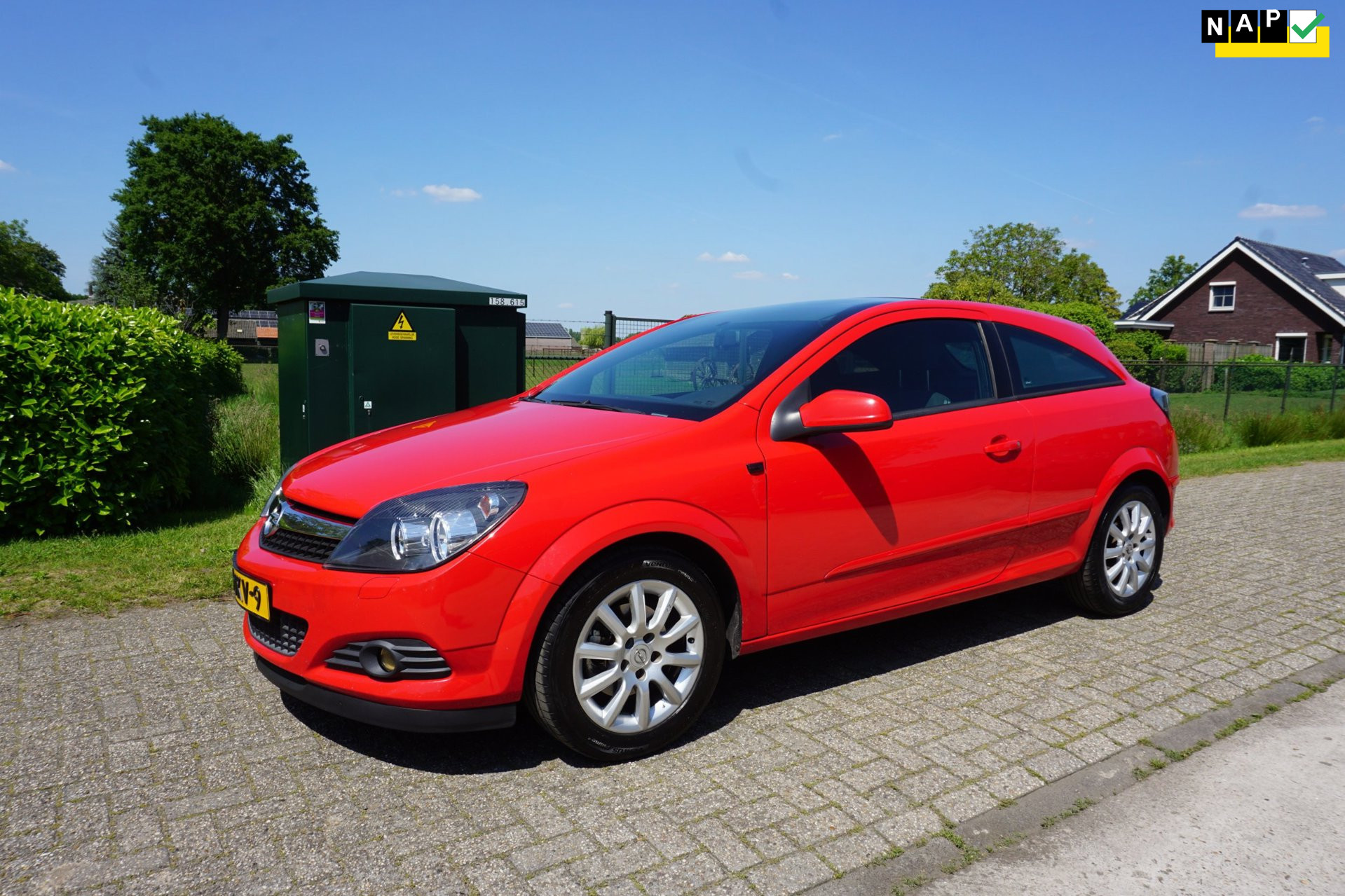 Opel Astra GTC 1.6 Temptation