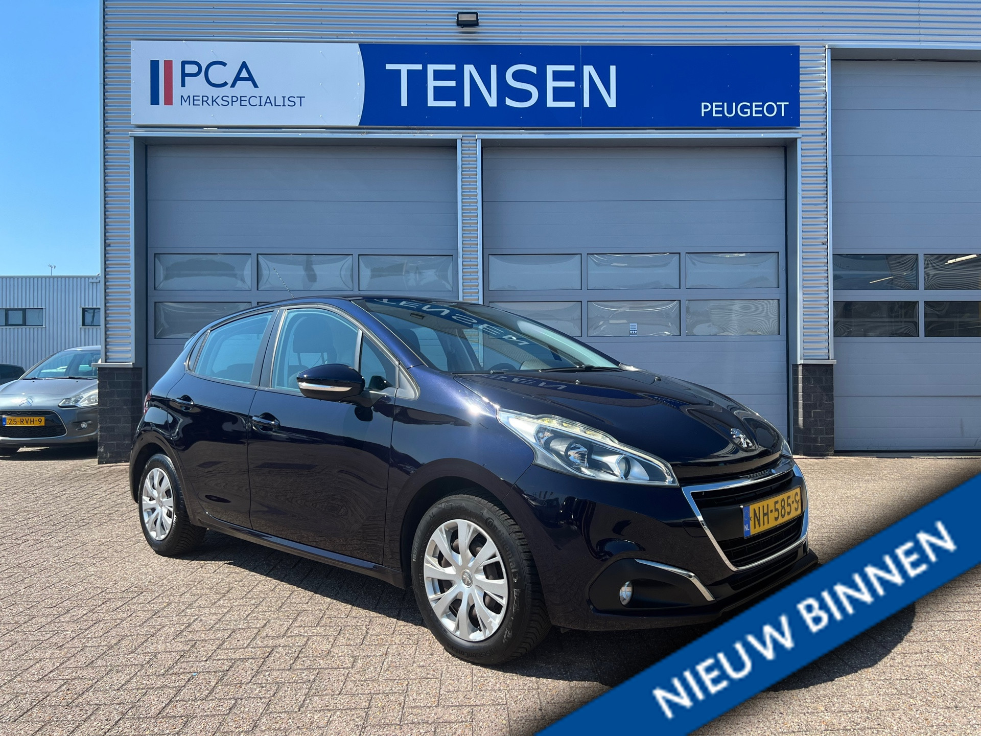 Peugeot 208 1.2 PureTech Blue Lion | Trekhaak | Navigatie| Cruise Control |