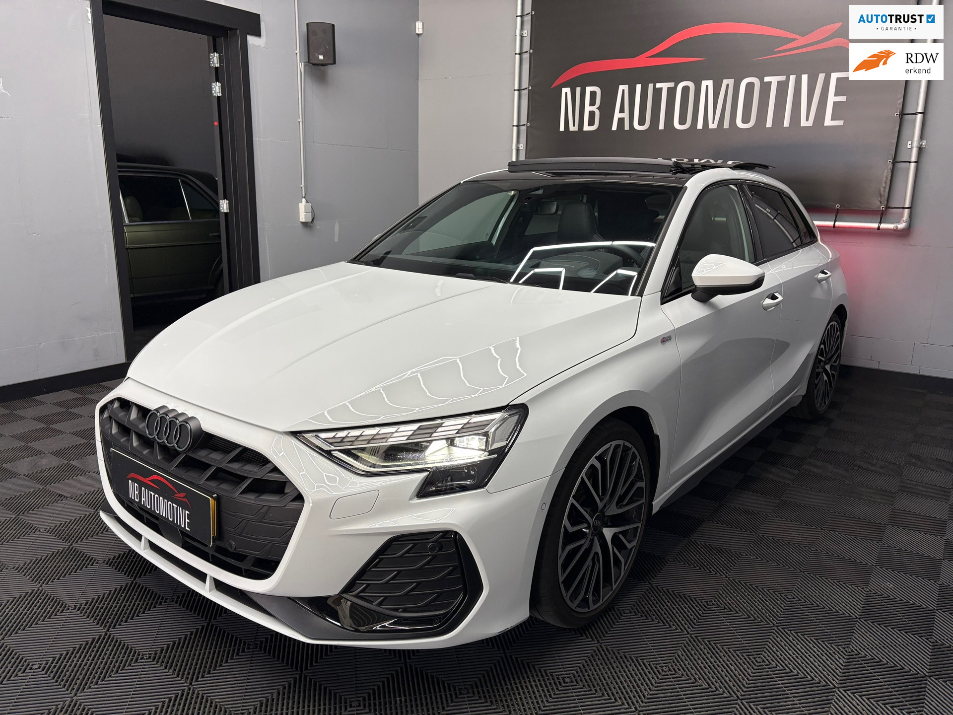 Audi A3 Sportback 35 TFSI Pano Headup 3x S-line