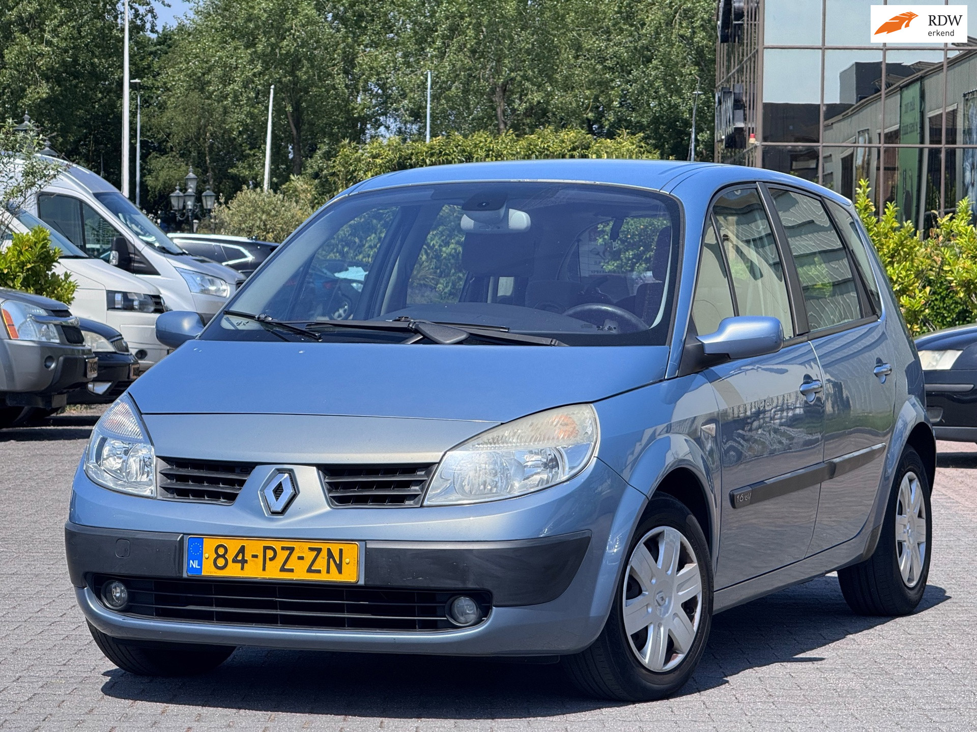 Renault Scénic 1.6-16V | Automaat | APK 05-04-2027 | Parkeersensoren | Trekhaak | Cruise Control | Elektriscche ramen en spiegels