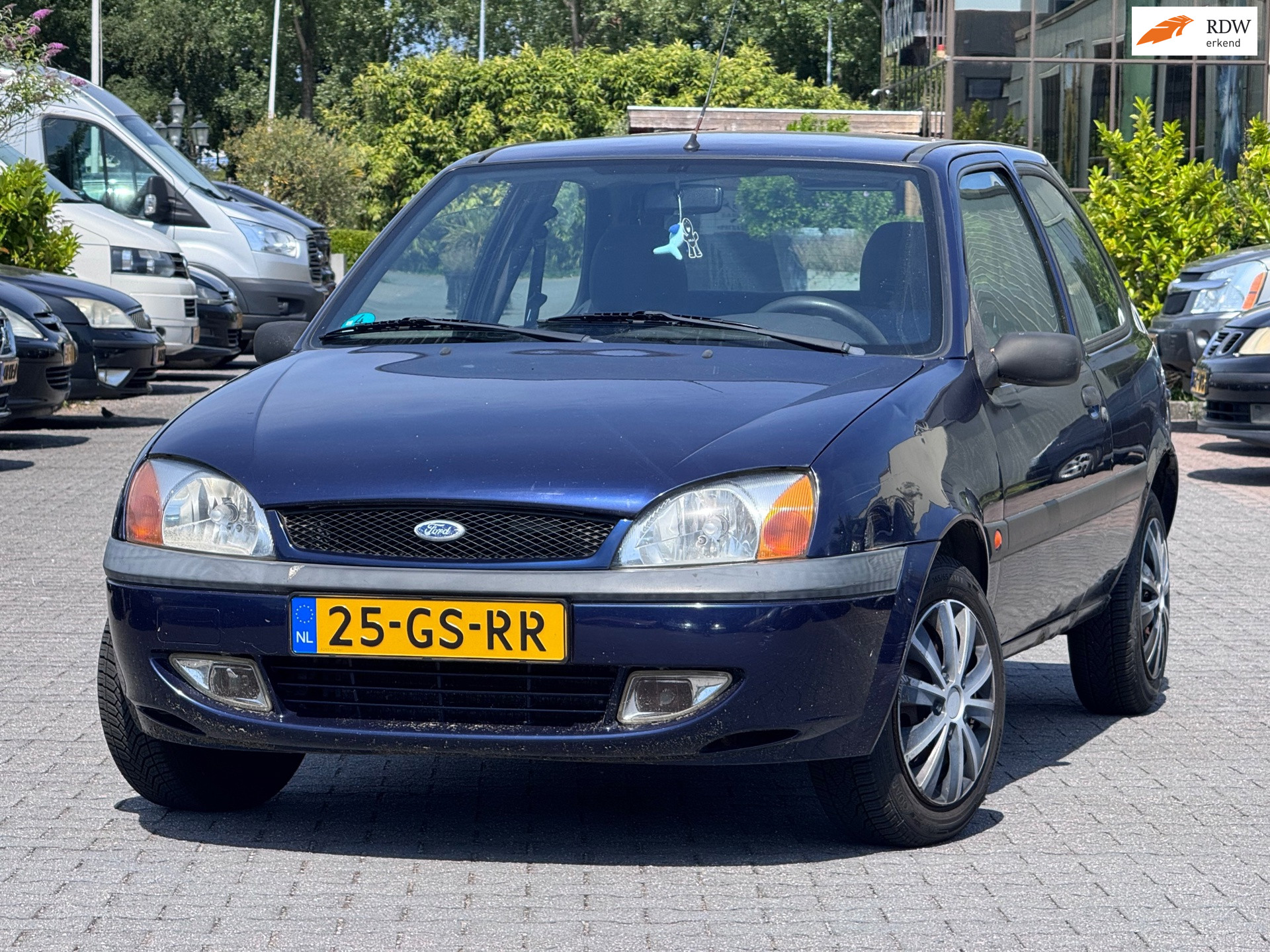 Ford Fiesta 1.3-16V Collection | APK 17-08-2027 | Airco | Multimedia systeem |