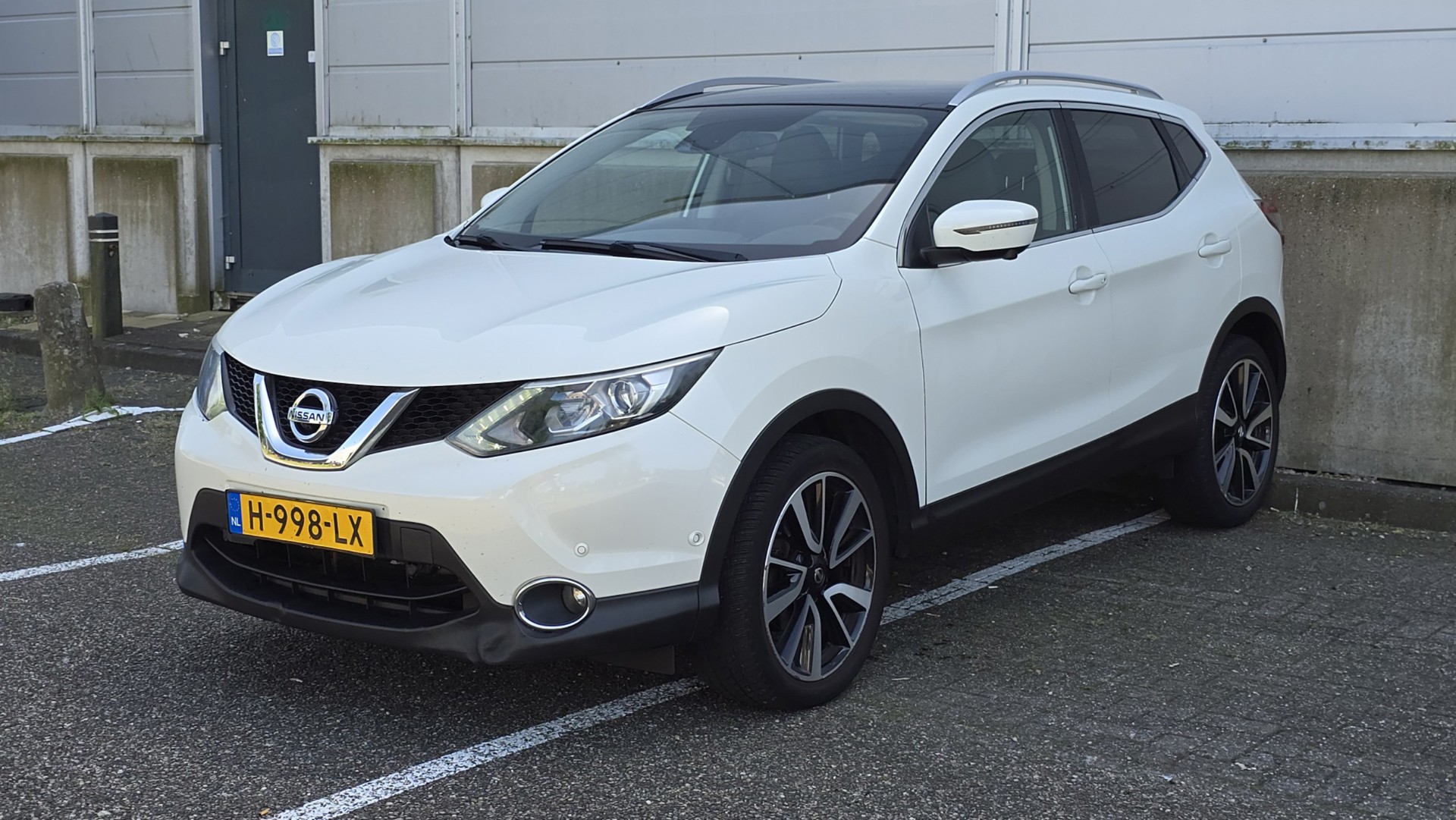 Nissan QASHQAI 1.2 Connect Edition