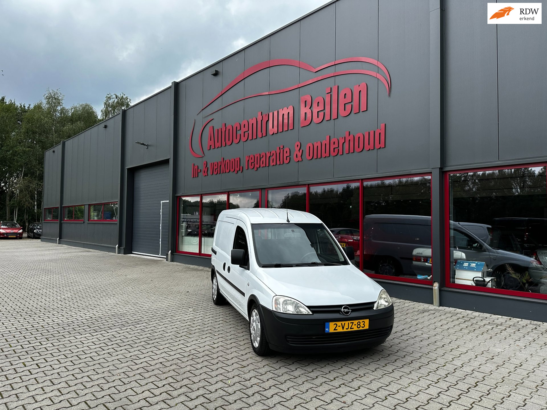 Opel Combo 1.7 CDTi Base 500 kg. / Trekhaak / Airco / Schuifdeur / 1E Eigenaar /