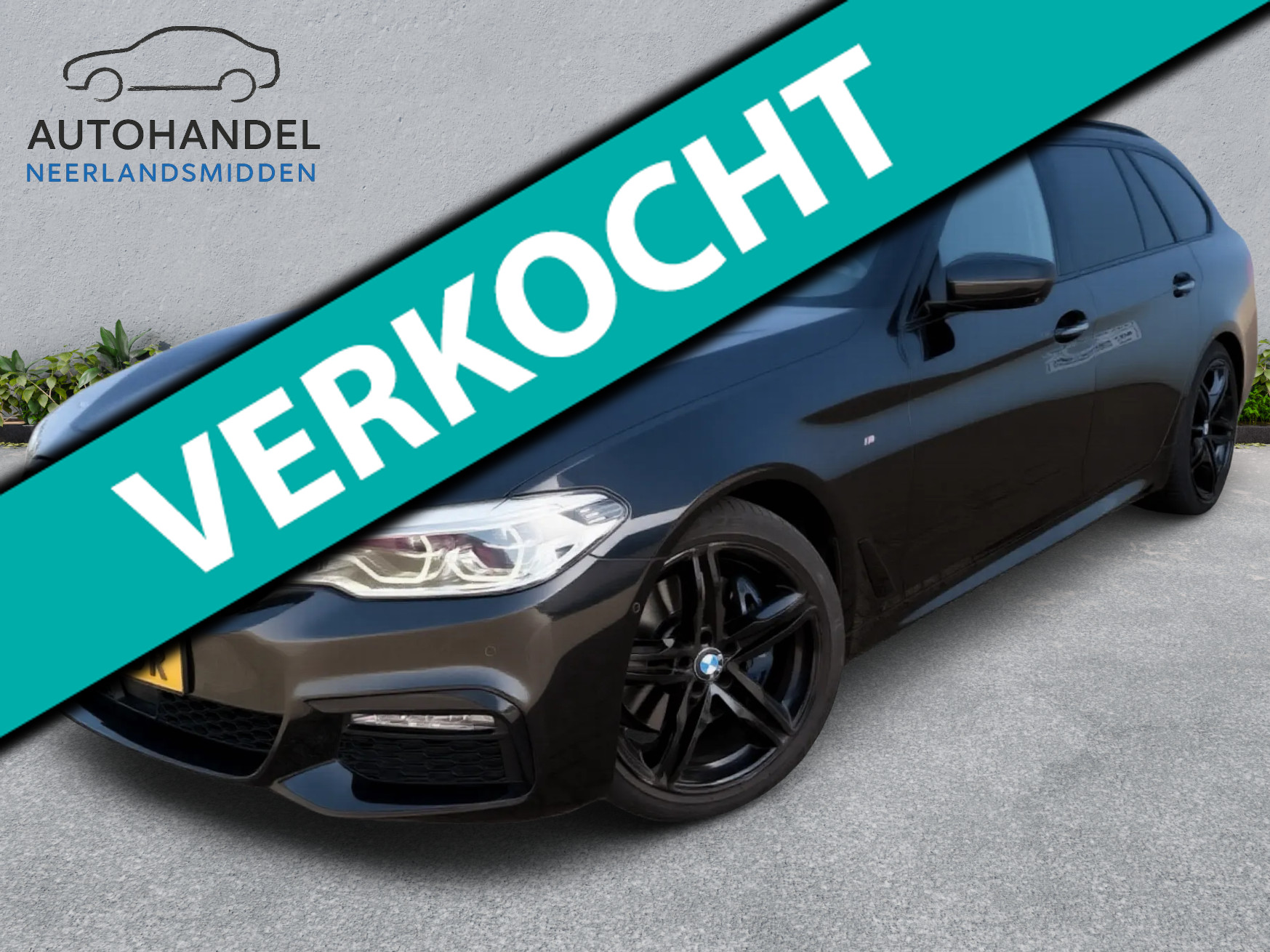 BMW 5 Serie Touring 530i High Executive M sport Pano Sfeer trekhaak