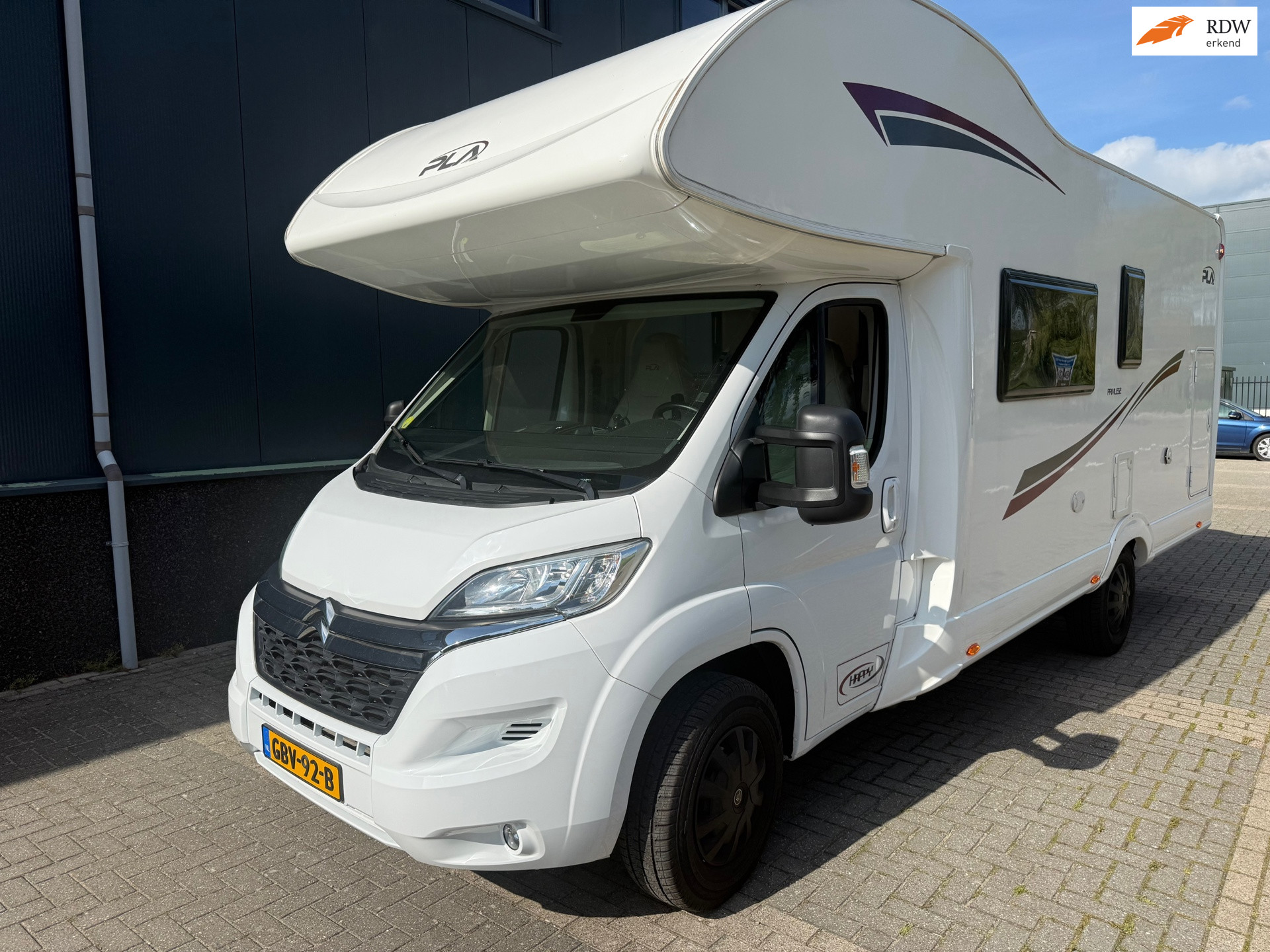 P.L.A. N/A ZEER NETTE CITROEN 7 PERSOONS CAMPER !!!