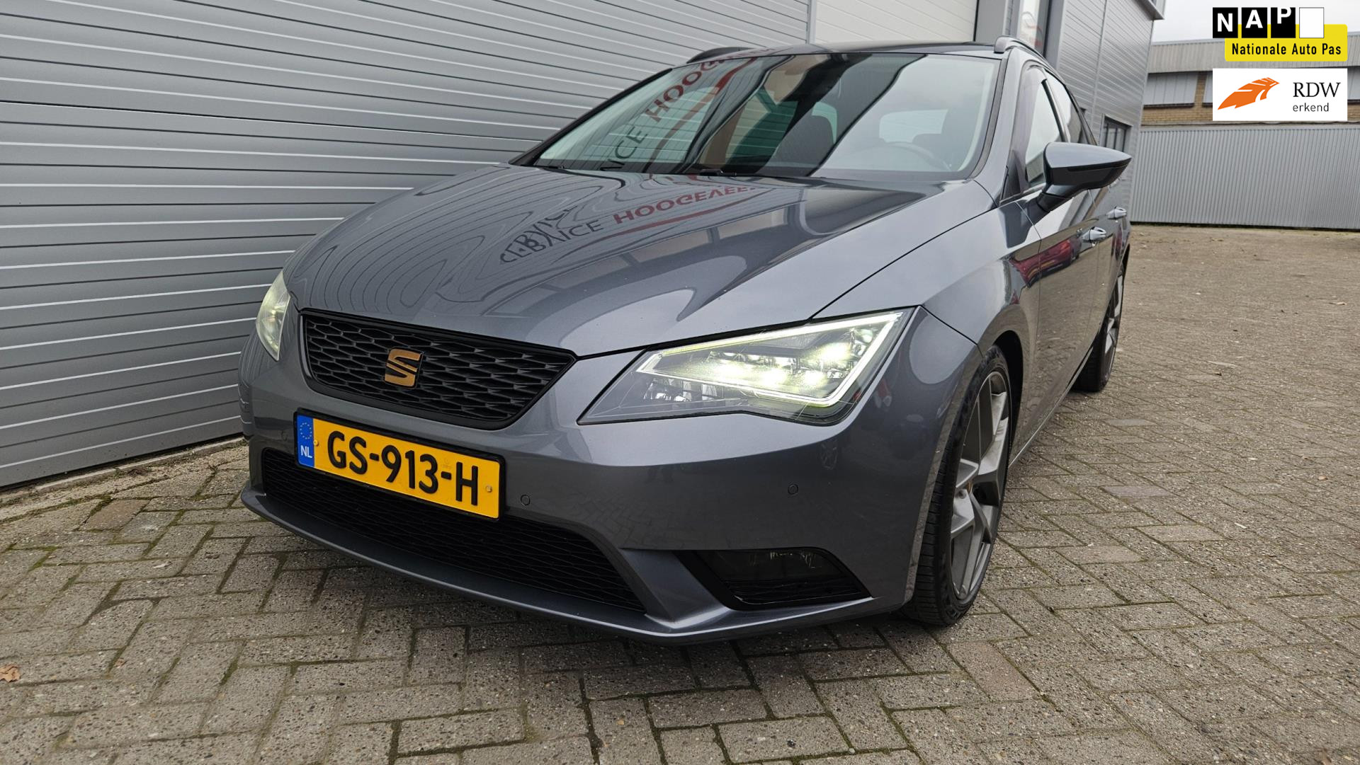 SEAT Leon ST 1.4 EcoTSI Style Connect |150 PK | Automaat | Xenon | Navi | LEER |