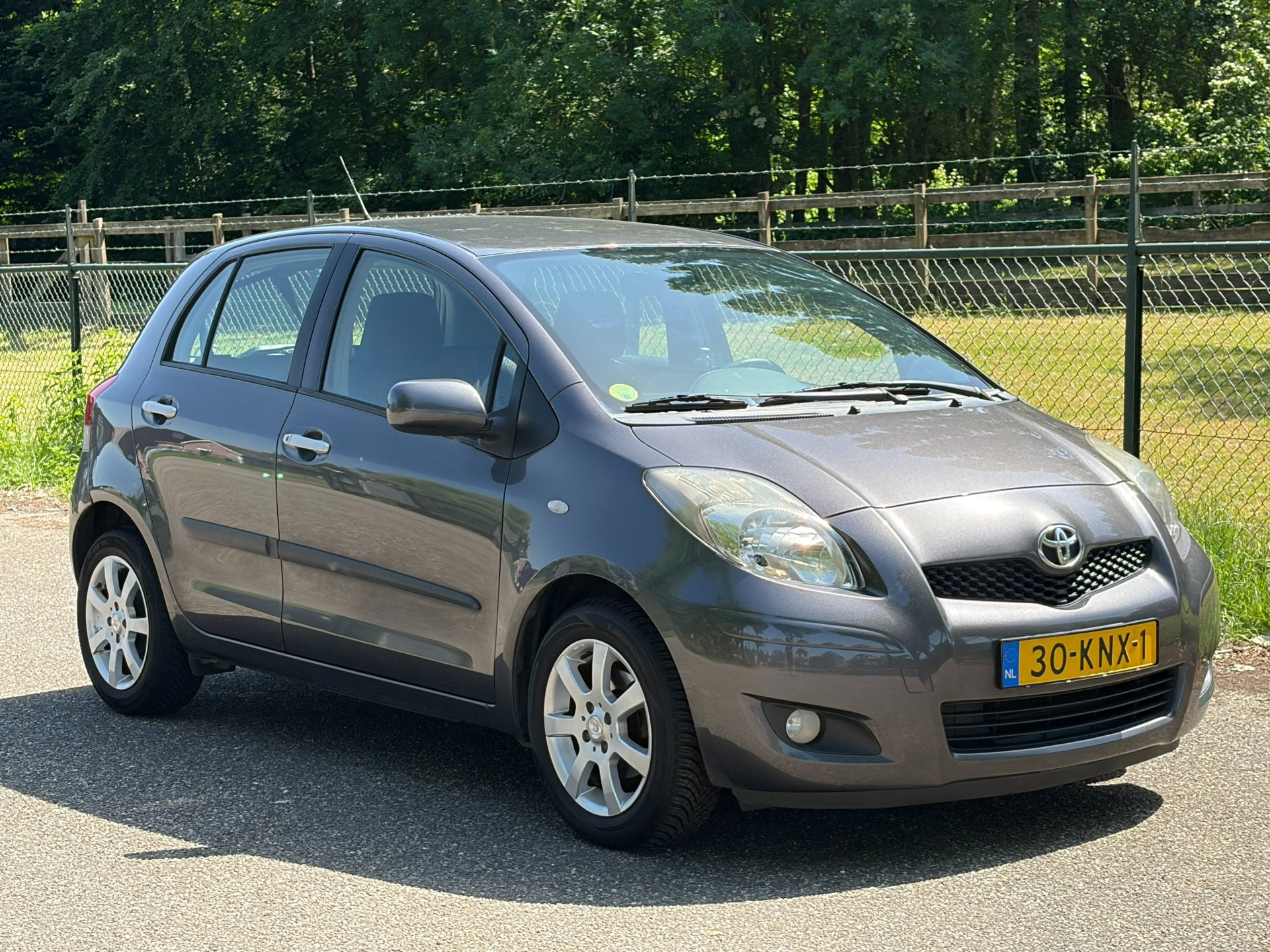 Toyota Yaris 1.3 VVTi Aspiration /Airco/6-bak/