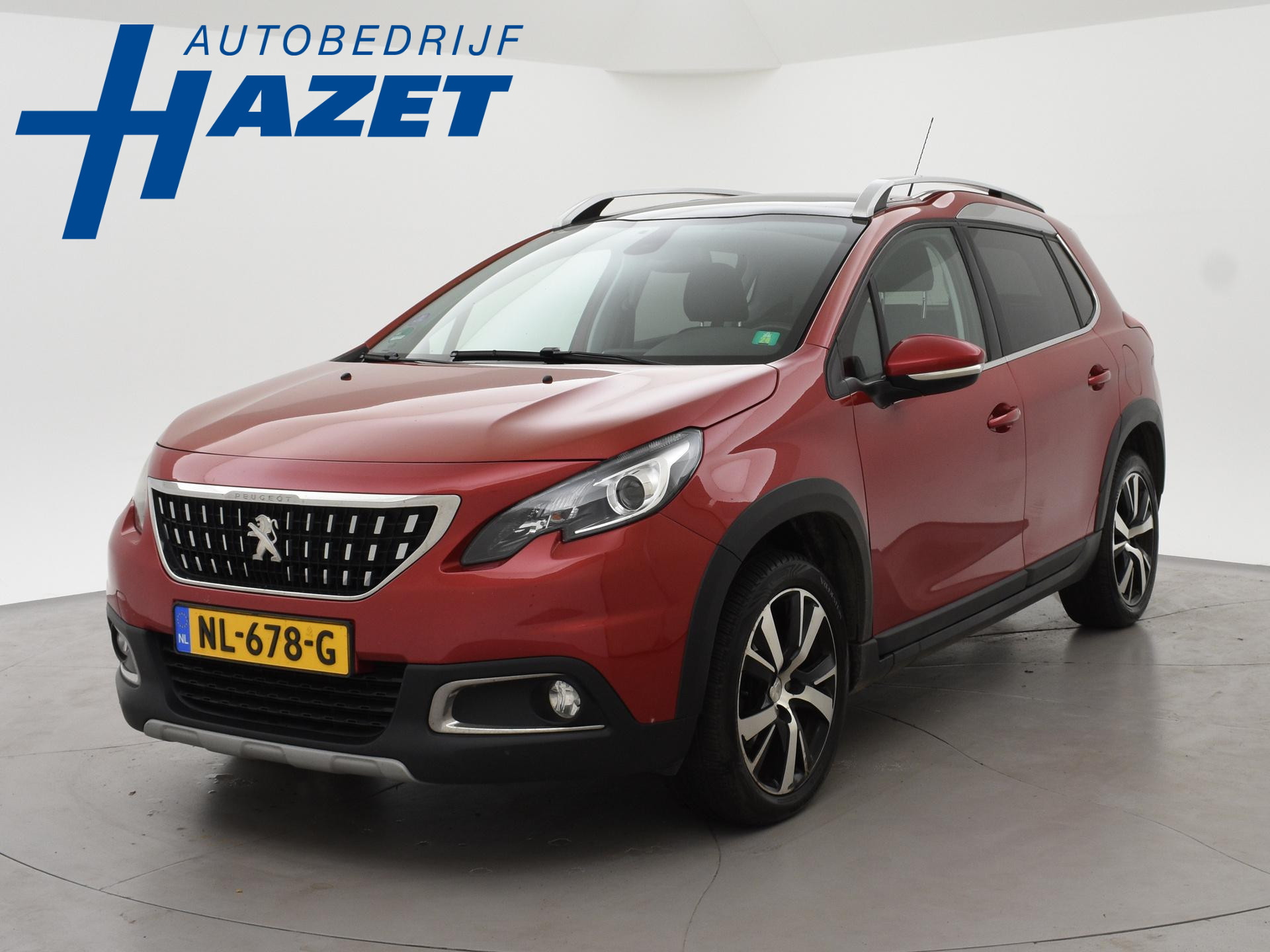 Peugeot 2008 1.2 PT 110 PK ALLURE + TREKHAAK | PANORAMA