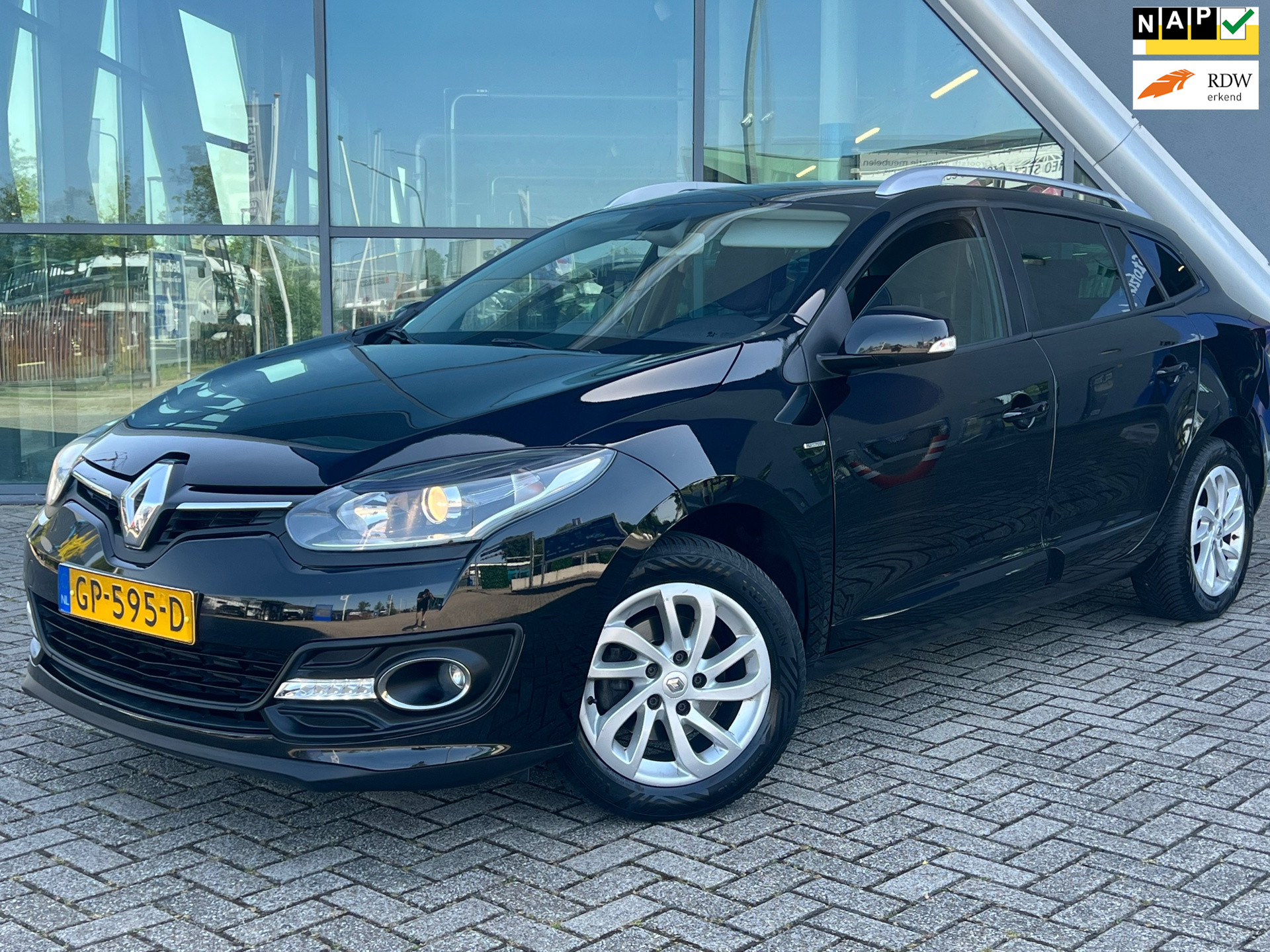 Renault Mégane Estate 1.2 TCe Limited, Cruise Cr, Navi, Nette Staat!