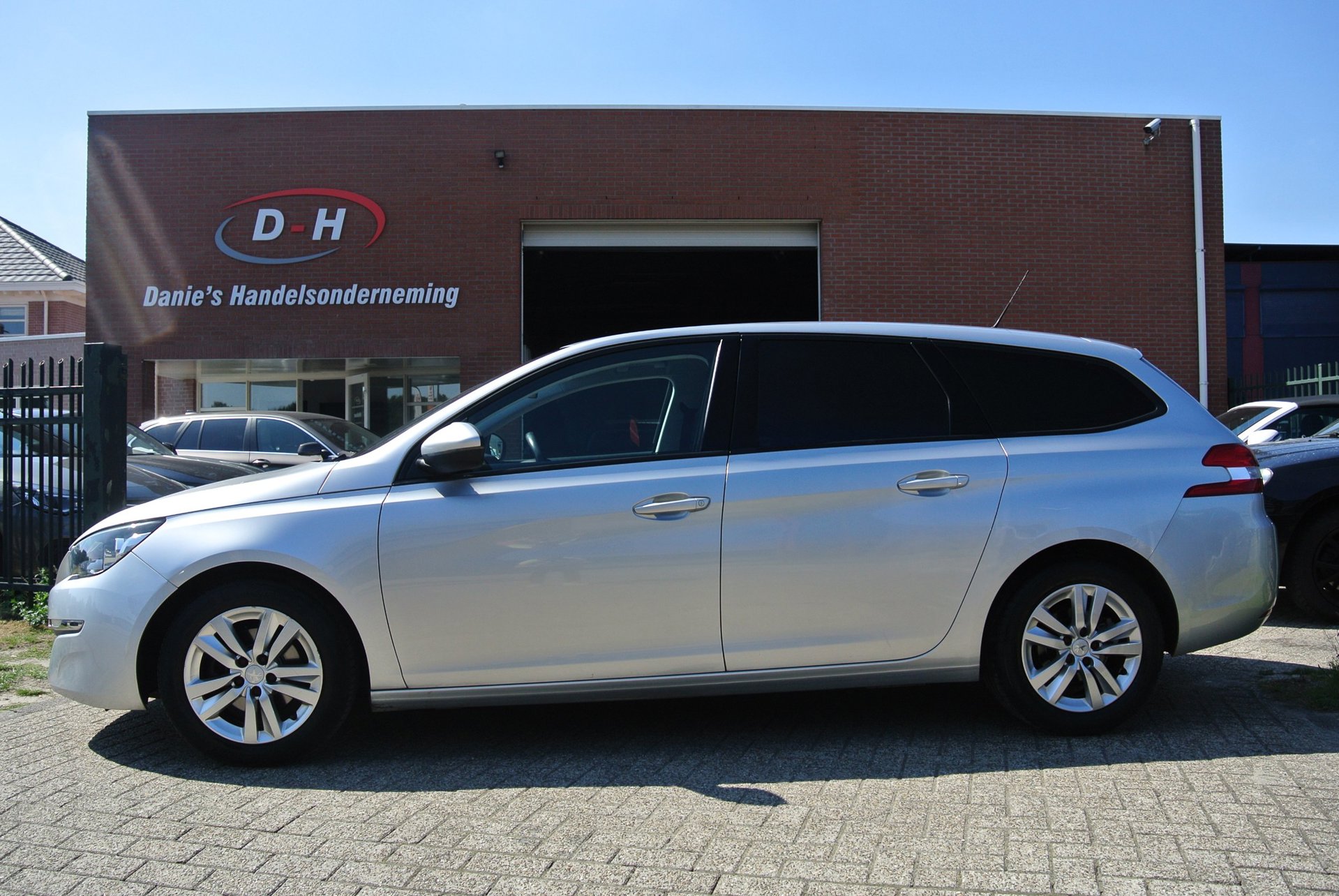Peugeot 308 SW 1.2 e-THP Blue Lease airco inruil mogelijk nap