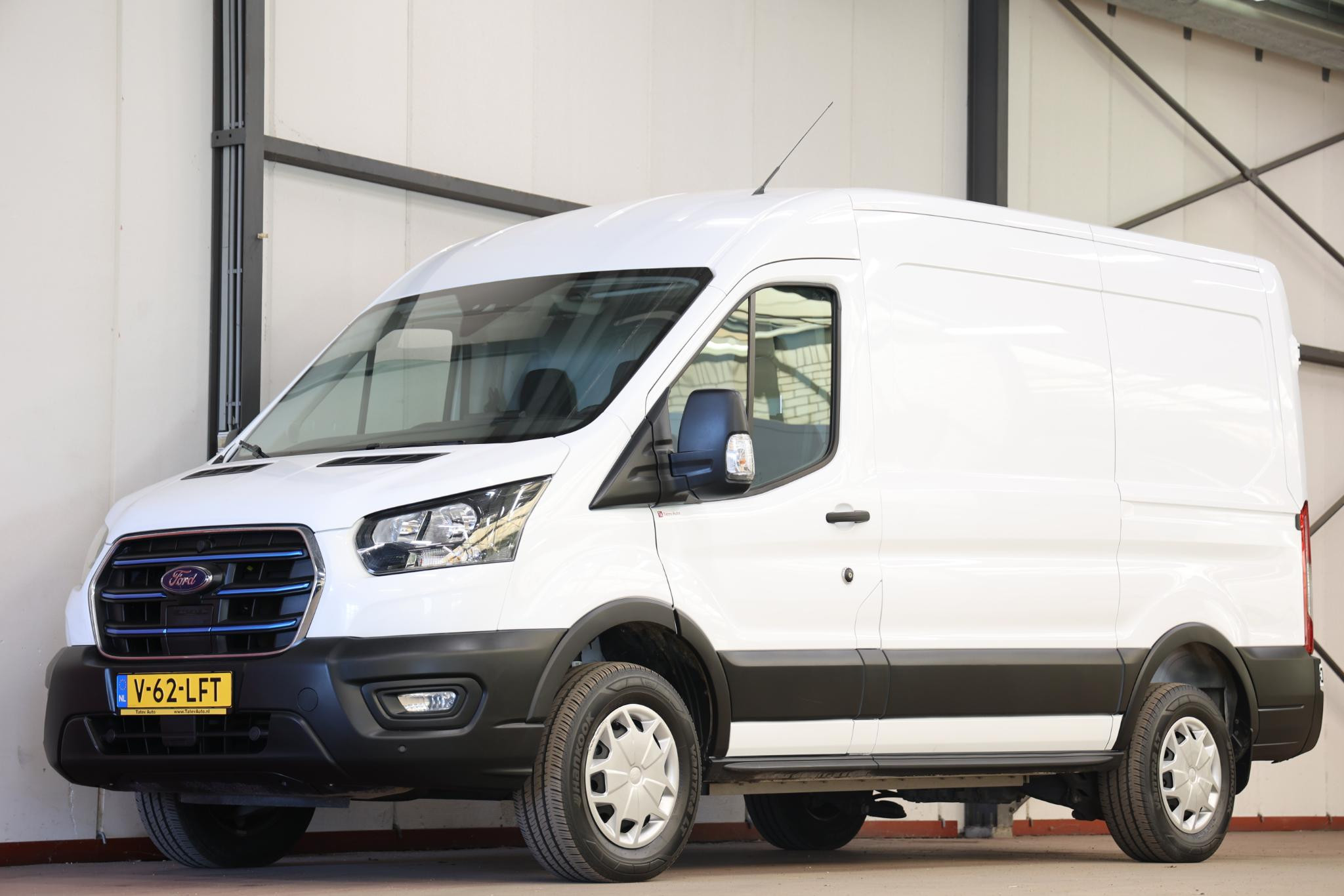 Ford E-Transit L2H2 Trend 68 kWh