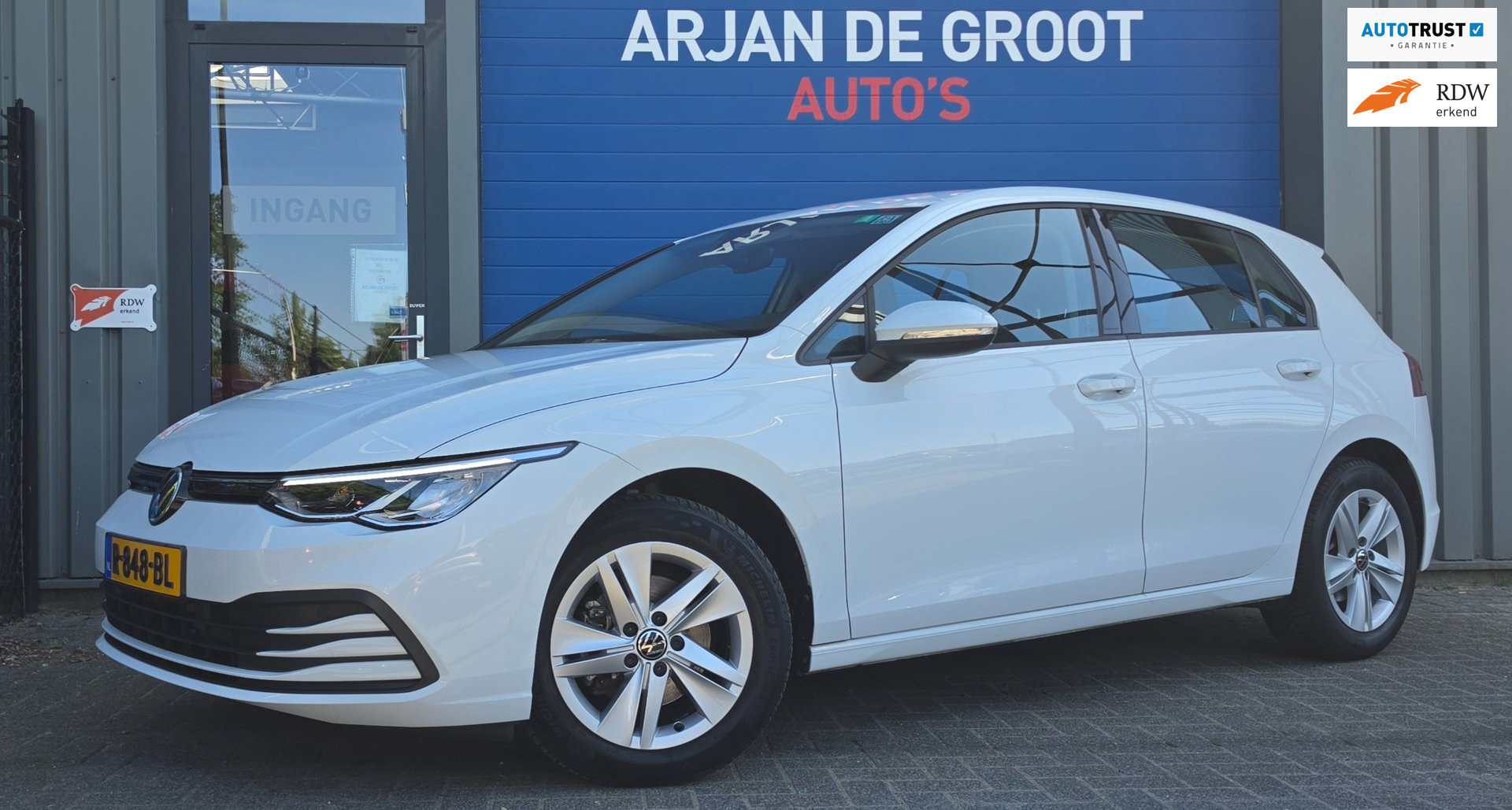 Volkswagen Golf 1.0 eTSI ACC Carplay® Sfeer Clima Trekhaak Pdc V+A