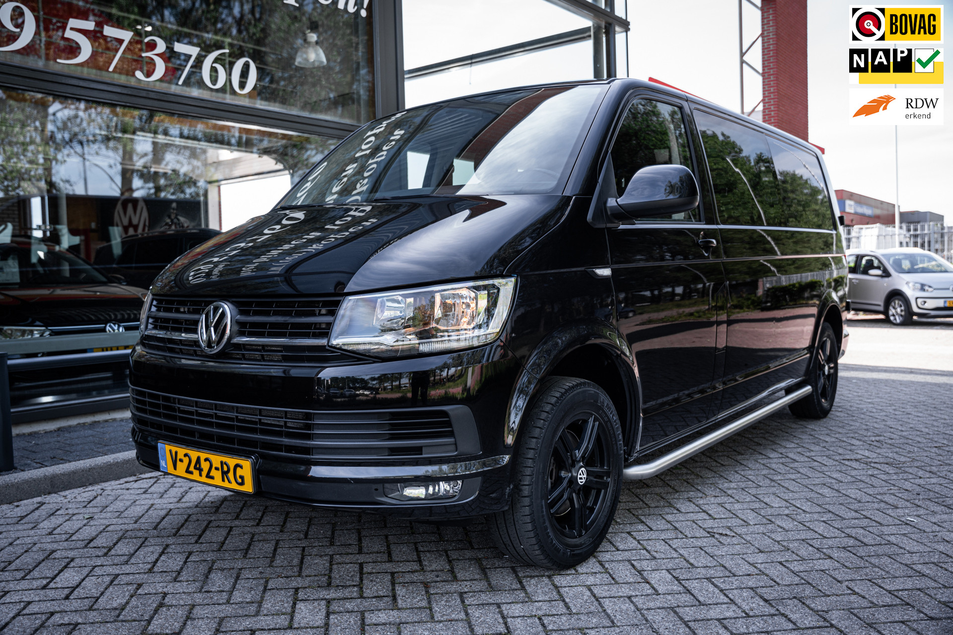 Volkswagen Transporter 2.0 TDI 150pk L2 Dubbel cabine DSG aut. | Trekhaak | Parkeerhulp | Navigatie |
