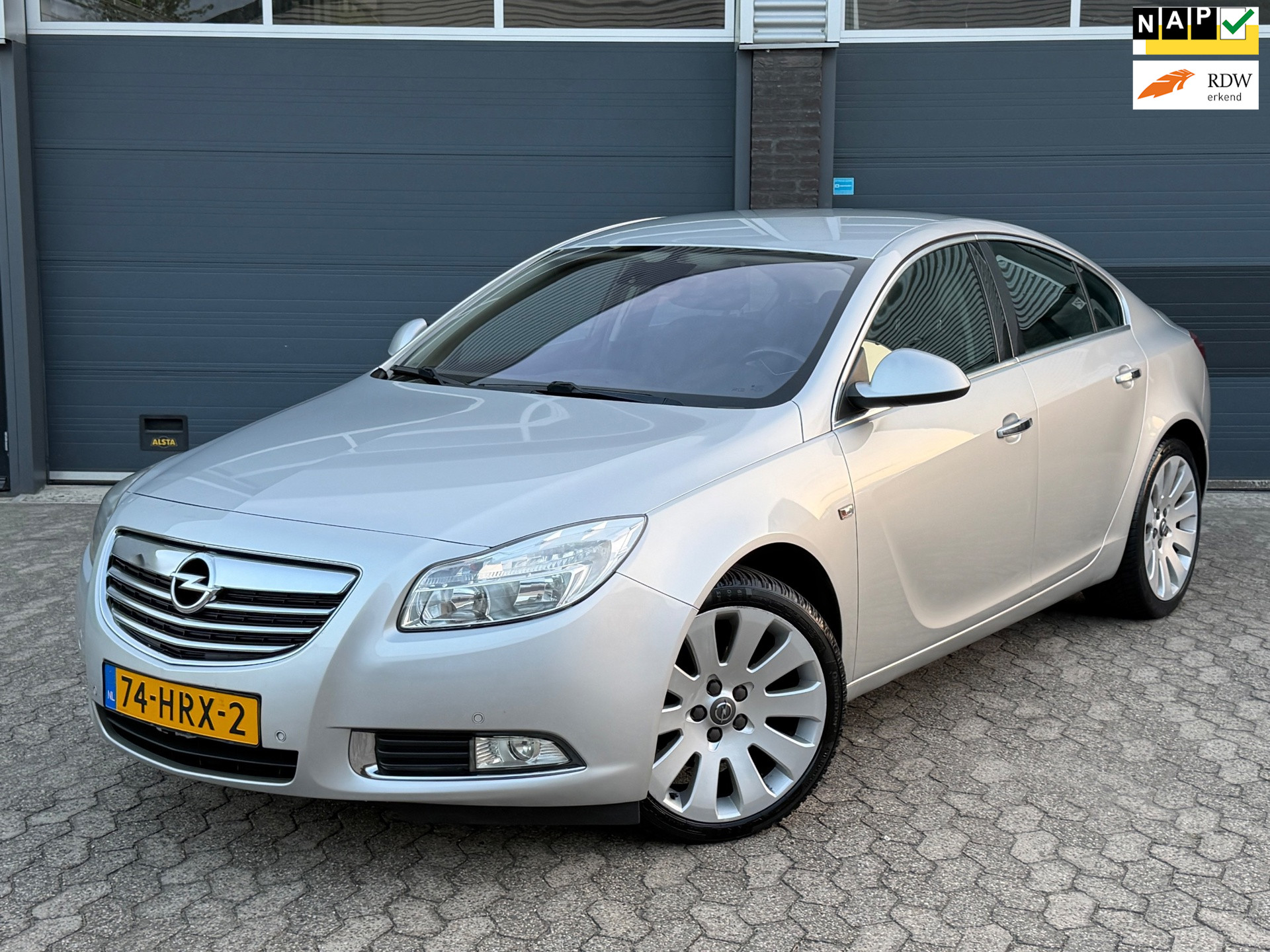 Opel Insignia 1.8 Cosmo|NAVI|LEER|CLIMA|CRUISE|NAP|