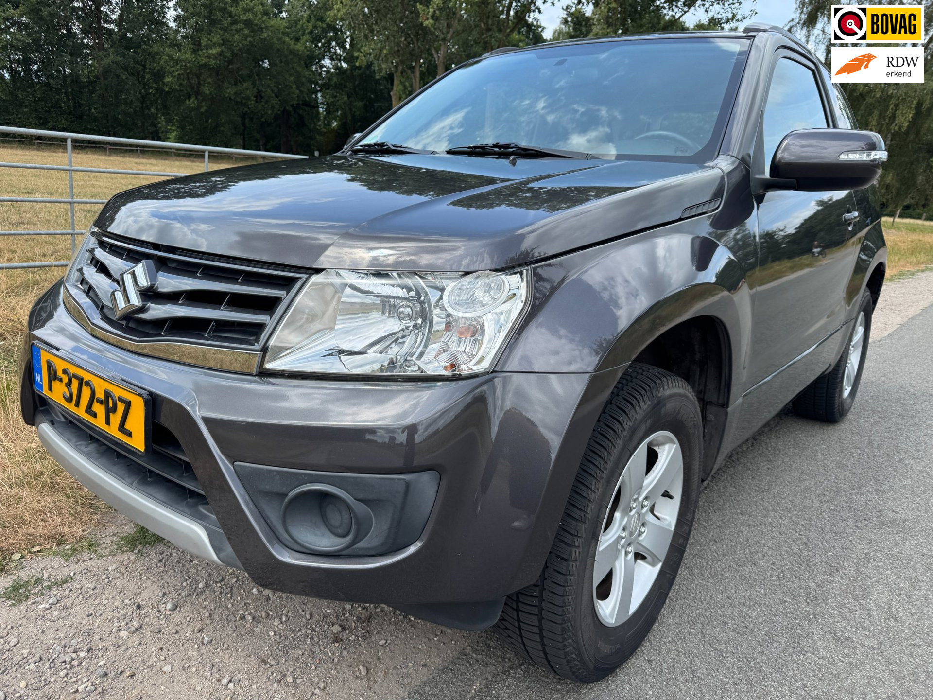 Suzuki Grand Vitara 1.6 Exclusive dealer onderhouden|climate control|trekhaak