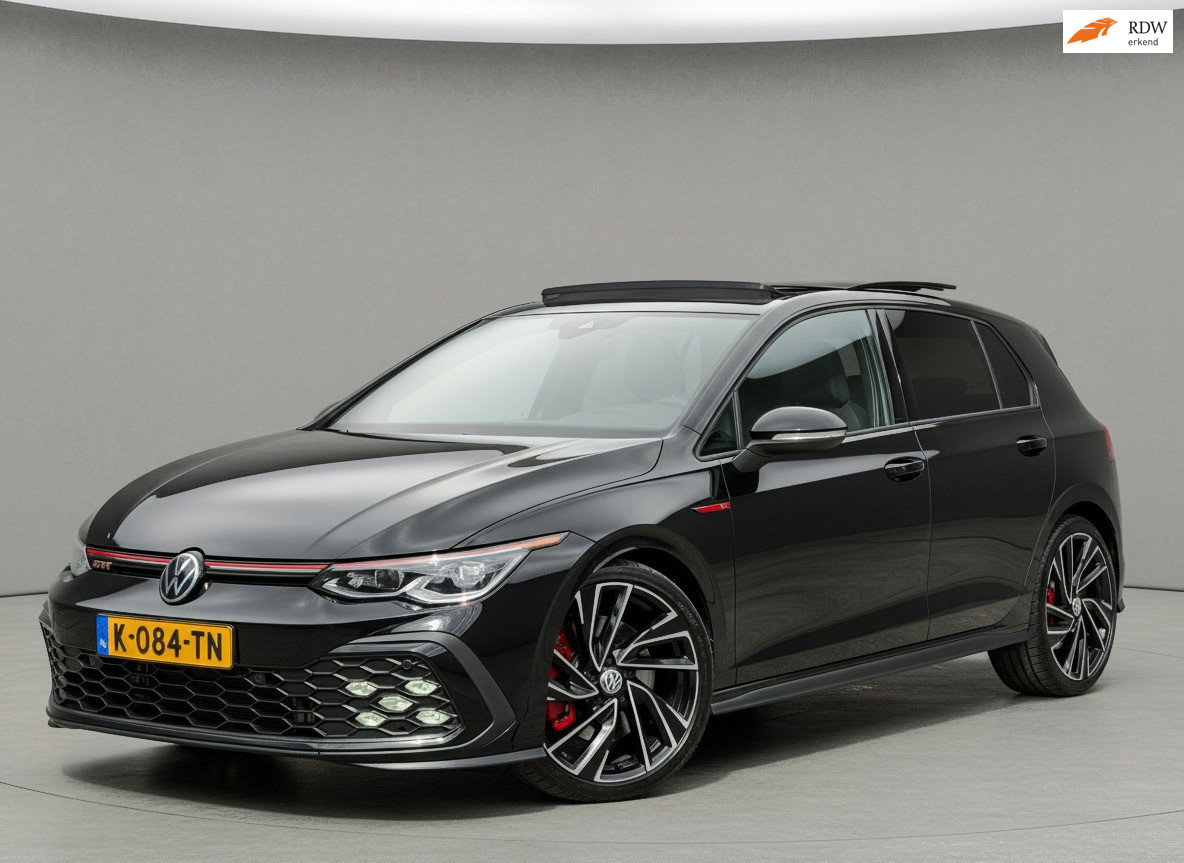 Volkswagen Golf 2.0 TSI GTI|Pano|IQ.light|Stoel/stuur verwarming|Carplay|Dodehoek-detectie