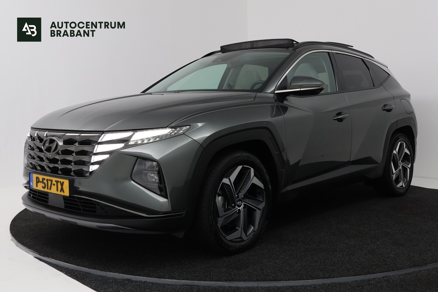 Hyundai Tucson 1.6 T-GDI PHEV Premium Sky 4WD (PANORAMADAK, TREKHAAK, 360 CAMERA, STOEL/-STUURVERWARMING,