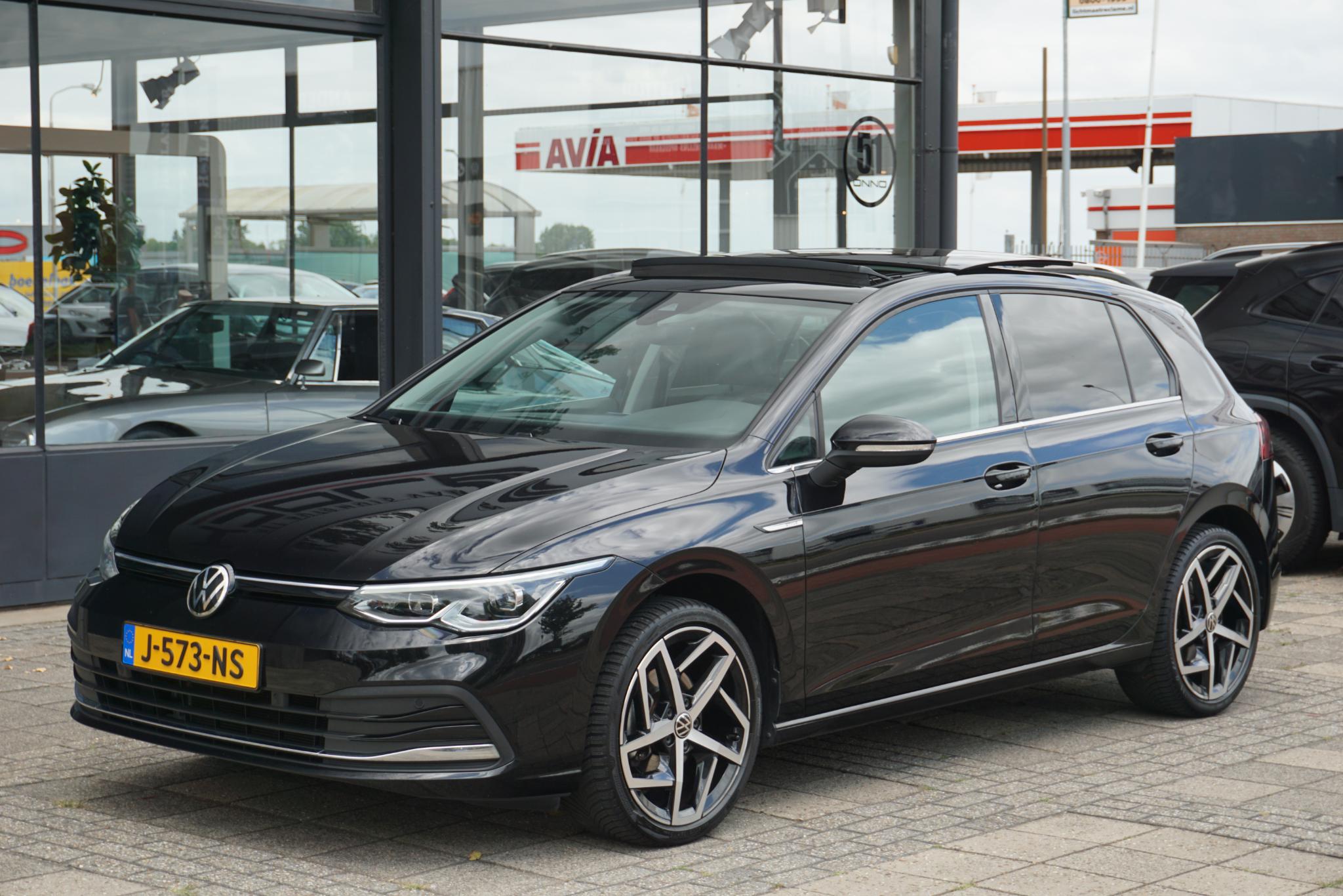 Volkswagen Golf 1.5 eTSI Style