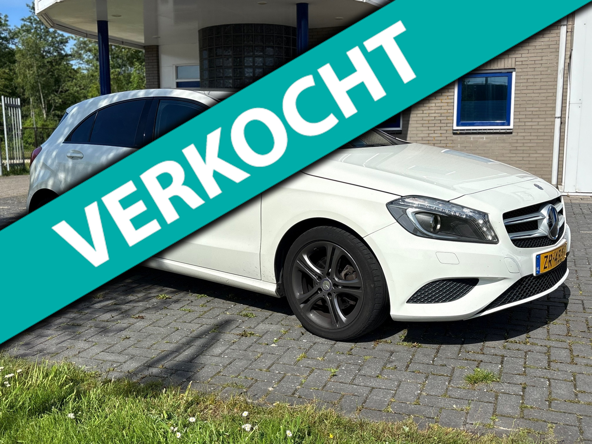 Mercedes-Benz A-Klasse 180 Automaat/Zeer nette/Clima/Apk/Amg velgen