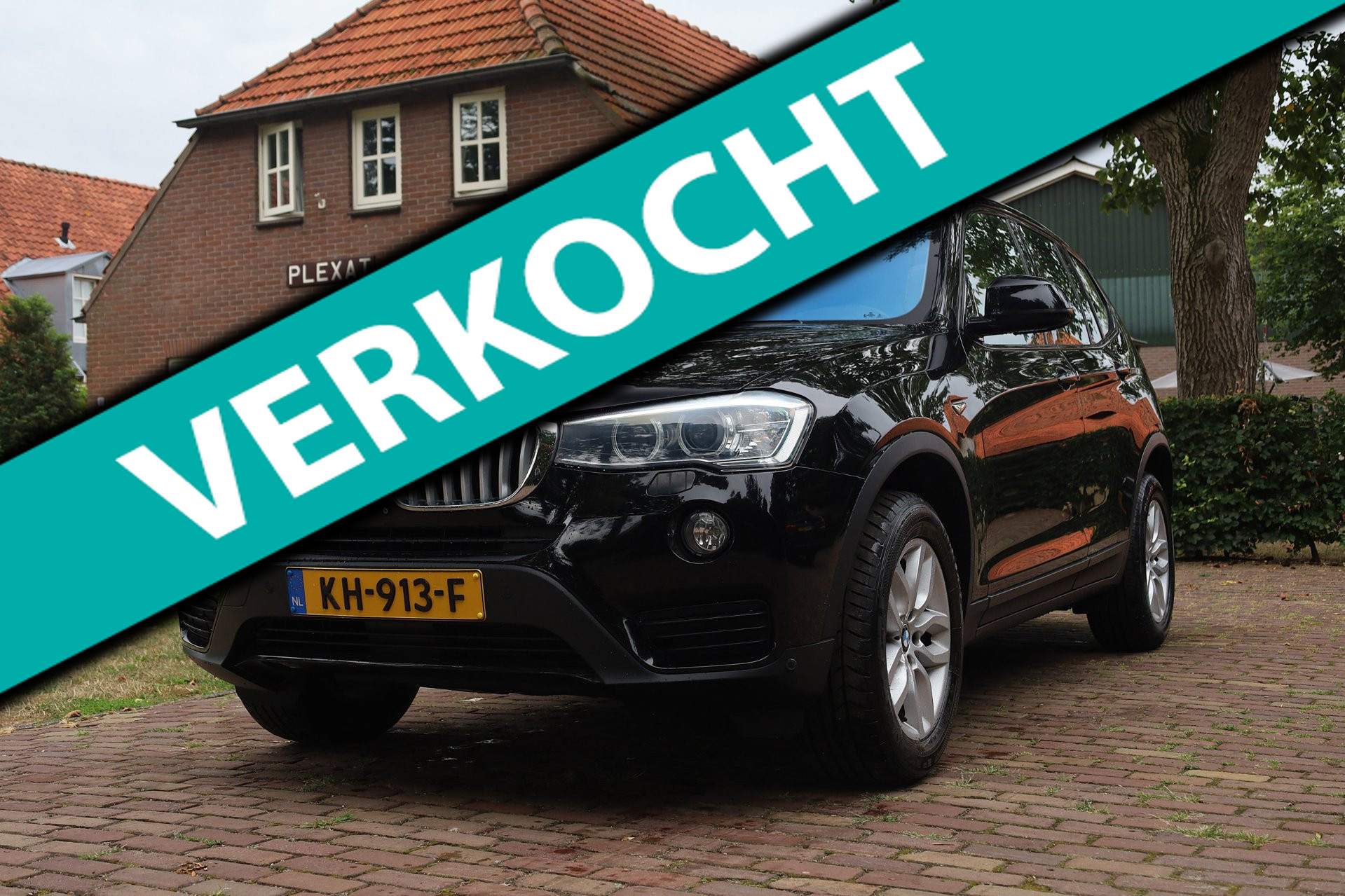 BMW X3 XDrive28i Centennial High Executive Aut. | Panorama | Facelift | Stoelverwarming | Xenon | Lederen interieur | Trekhaak |