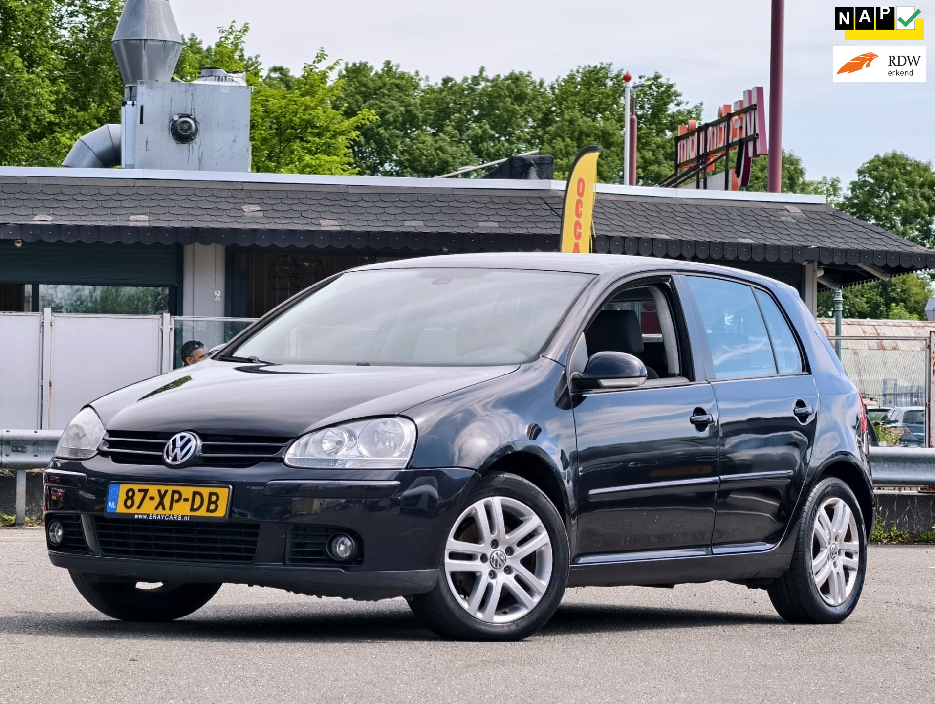 Volkswagen Golf 1.6 FSI Optive 3