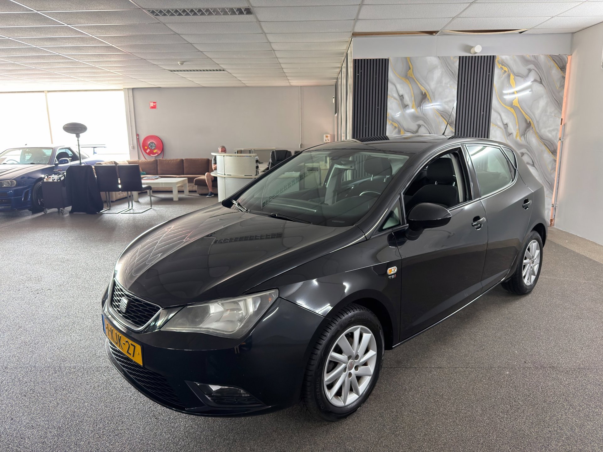 SEAT Ibiza 1.2 TSI Style Apk Nieuw,Airco,Cruise,Carplay,N.A.P,Lm velgen,Trekhaak,2 sleutels,Topstaat!!