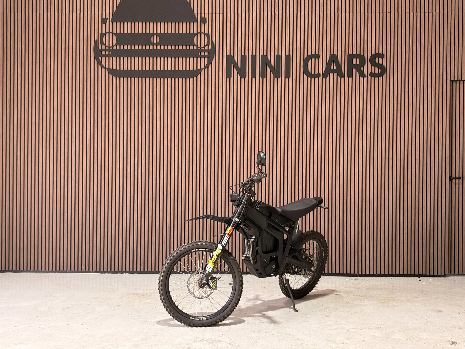 TALARIA Bromfiets Sting R TL4000