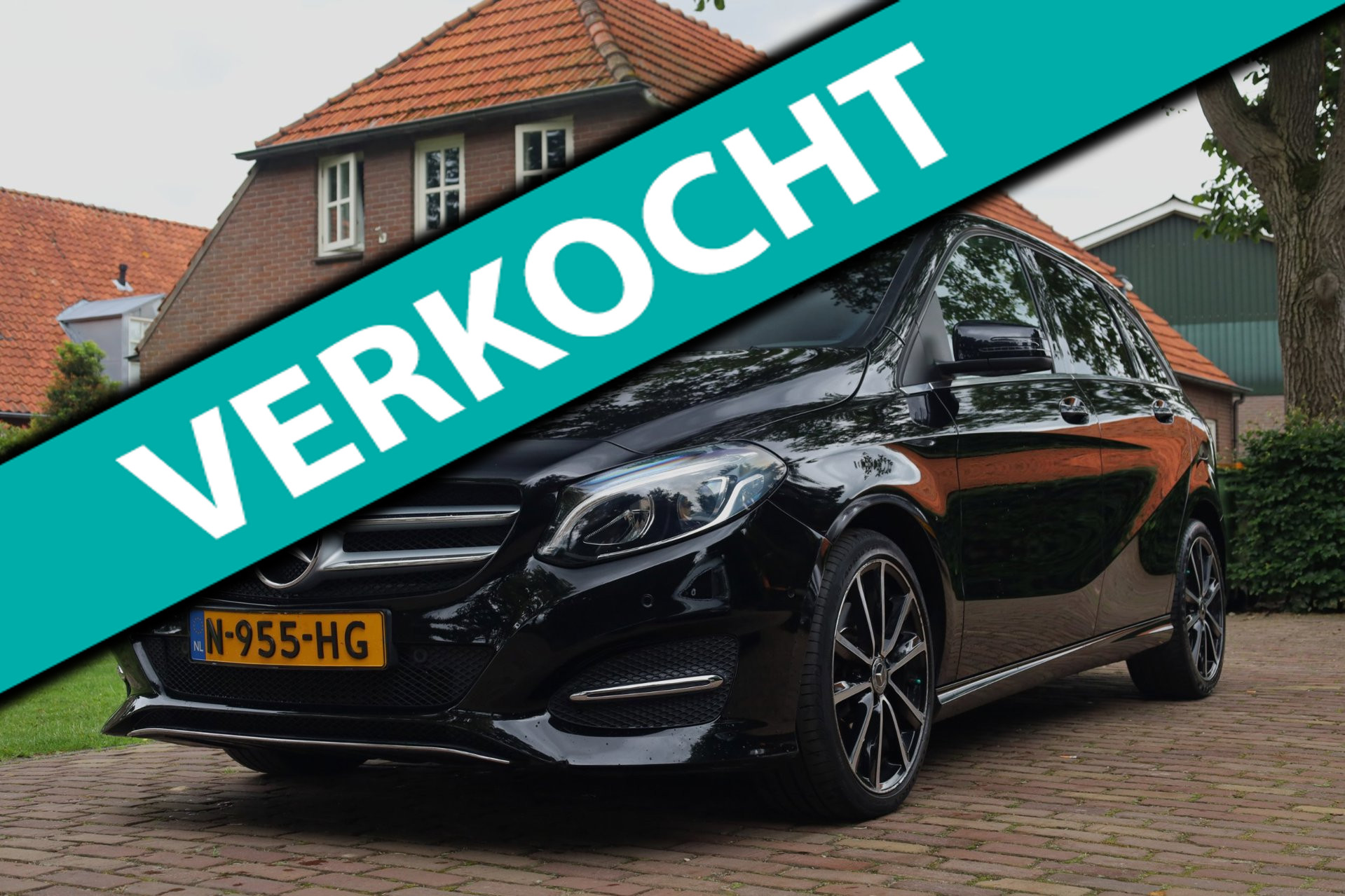 Mercedes-Benz B-Klasse 250 4Matic AMG Prestige Aut. | Stoelverwarming | Facelift | Camera | Leder | Memory | Climate Control | PDC