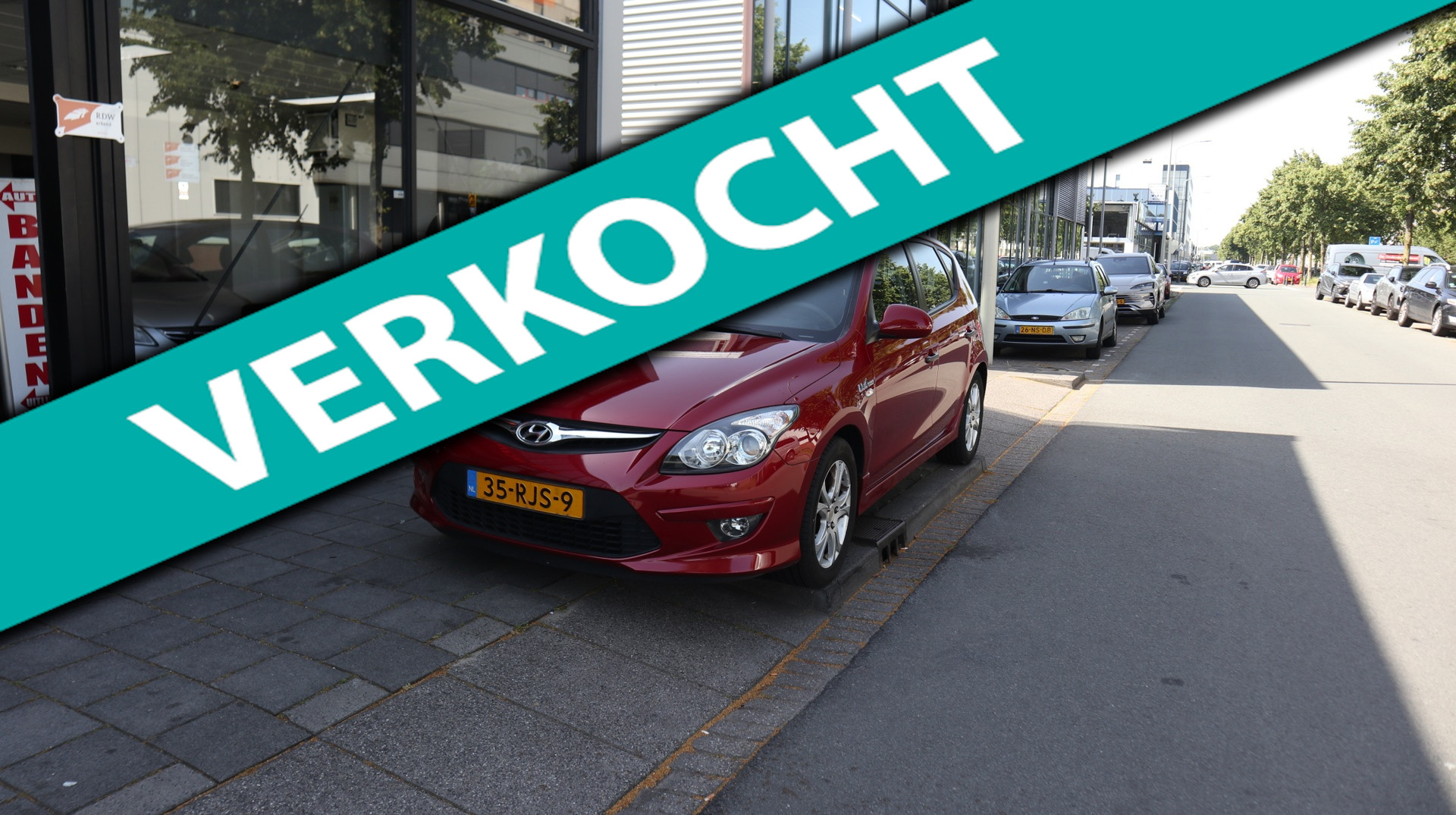 Hyundai i30 1.4i i-Drive Cool AIRCO / DEALER ONDERHOUDEN