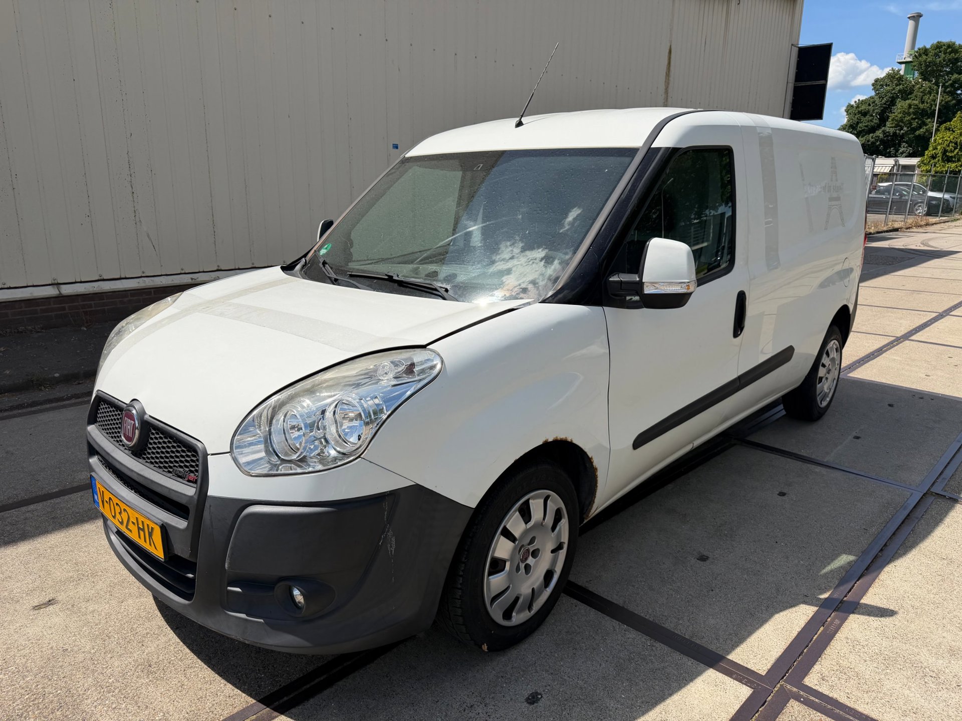 Fiat Doblò Cargo 1.3 MultiJet Maxi koppeling is niet goed