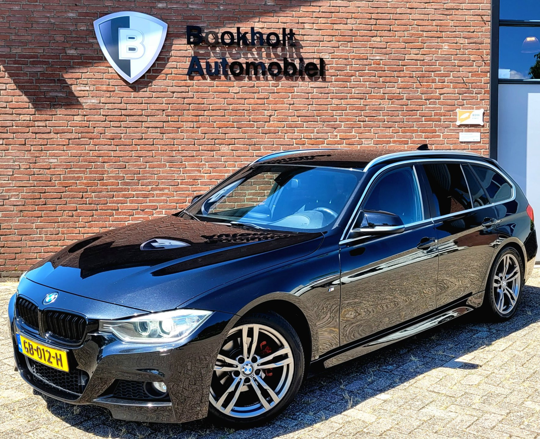BMW 3 Serie Touring 316i M-sport, Keyless, NL, NAP (HANDEL – EXPORT)