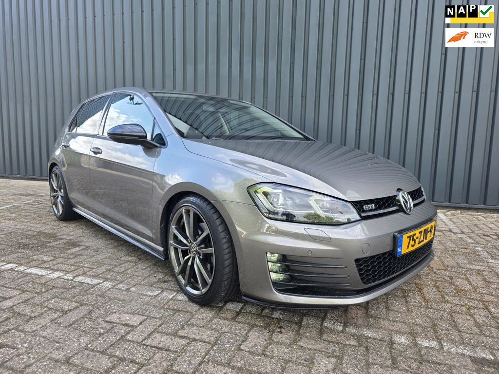 Volkswagen Golf 1.2 TSI Highline
