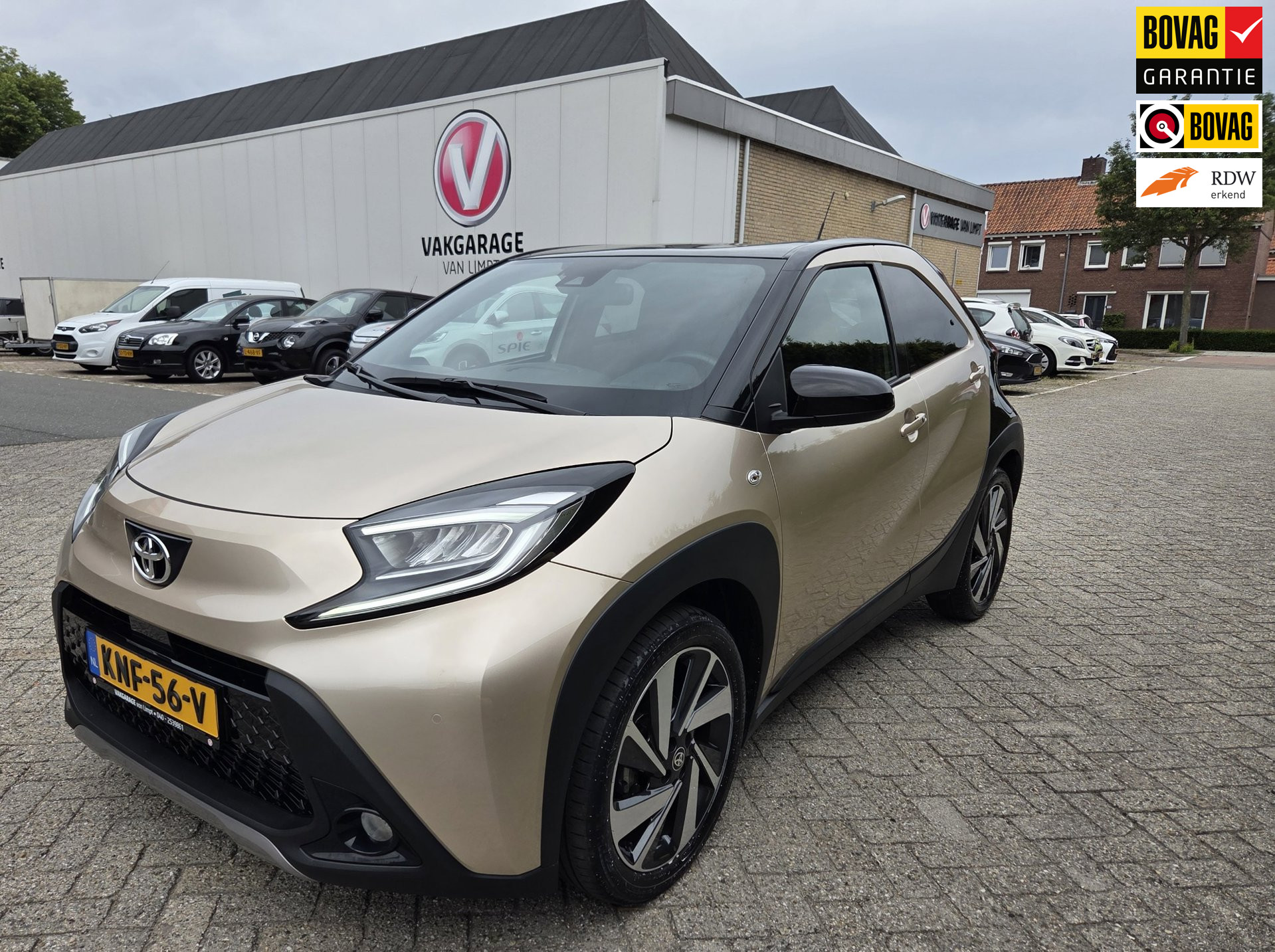 Toyota Aygo X 1.0 VVT-i S-CVT Envy | LM-velgen 18″ | Keyless entry en start | Stoelverwarming