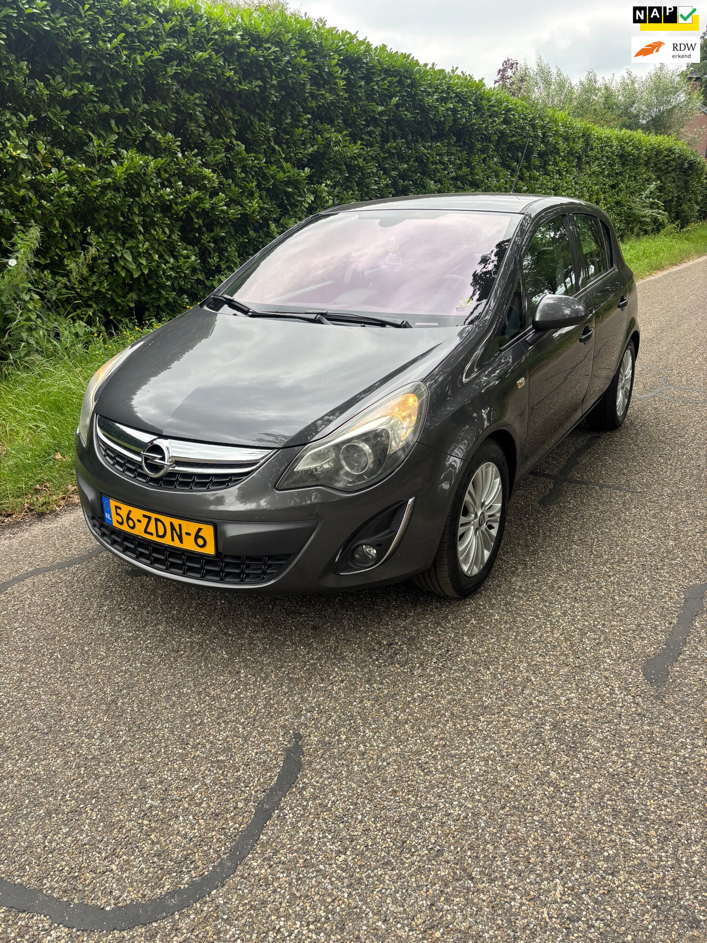 Opel Corsa 1.4-16V Cosmo